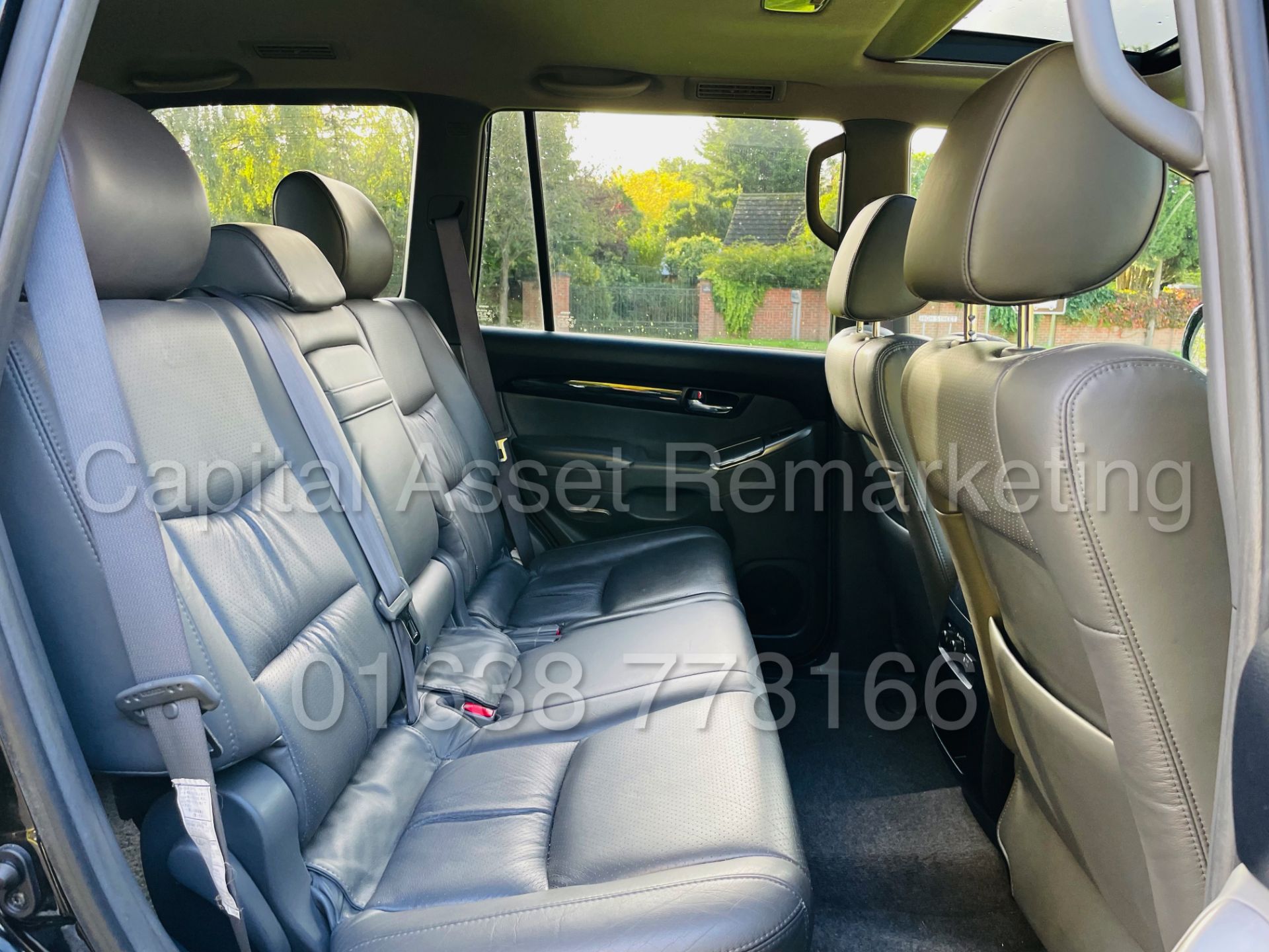 TOYOTA LAND CRUISER *INVINCIBLE* 7 SEATER SUV (2008) '3.0 D-4D - AUTO' *LEATHER & NAV* (1 OWNER) - Image 39 of 62