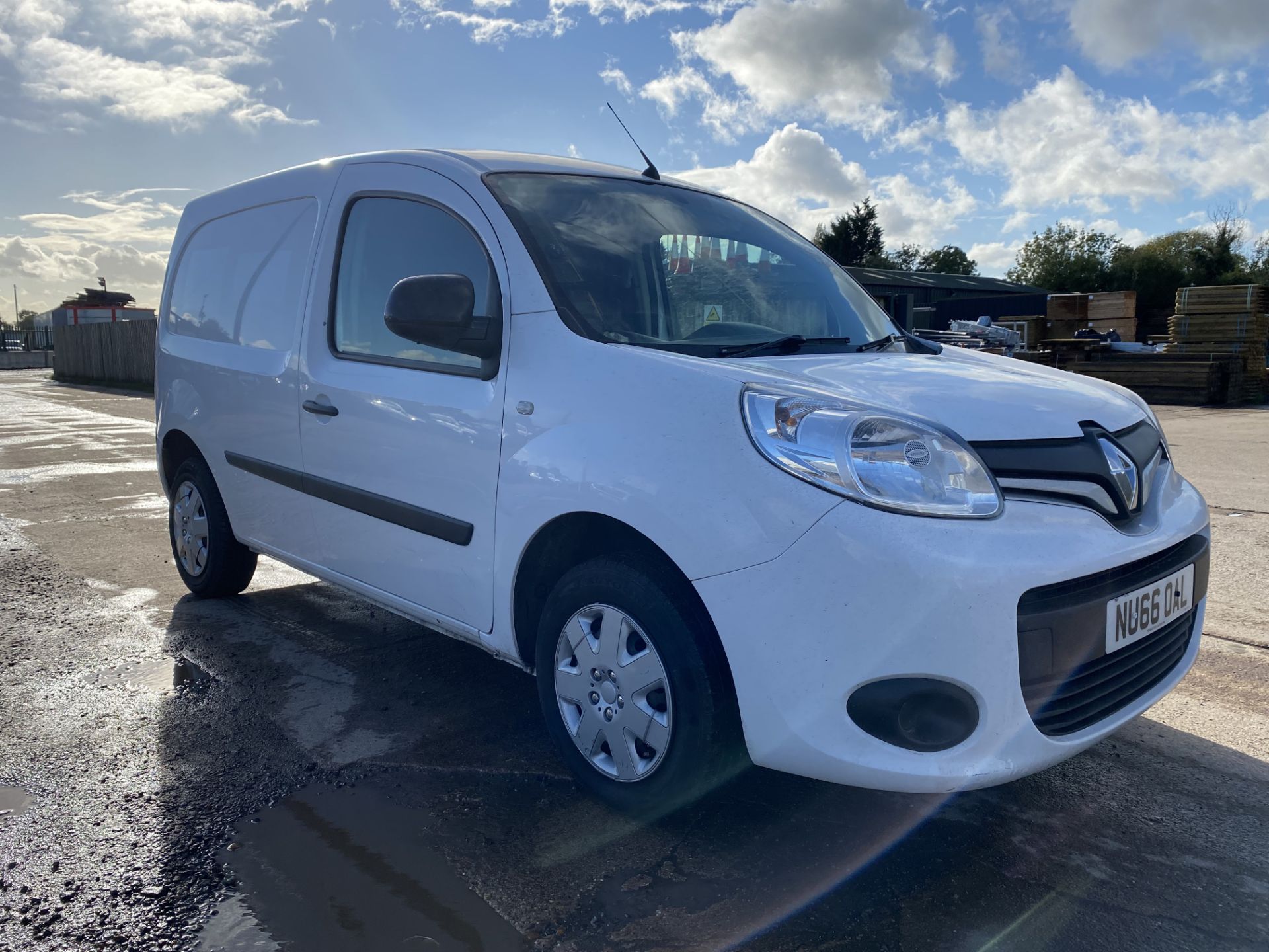 (On Sale) RENAULT KANGOO ML19 'ENERGY' DCI *BUSINESS - PLUS* DIESEL (66 REG)