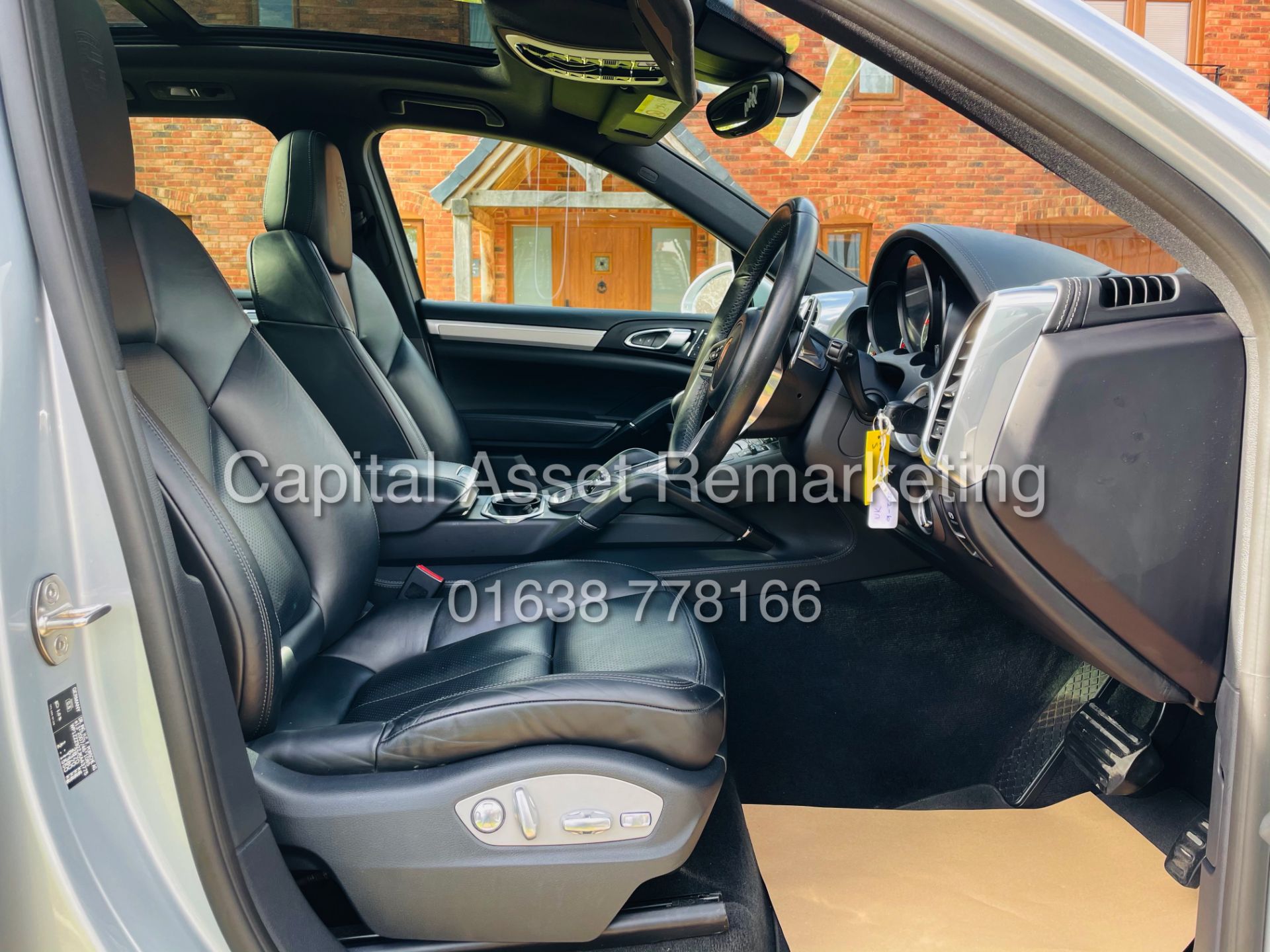 (On Sale) PORSCHE CAYENNE 3.0D V6 'PLATINUM" (18 REG) PAN ROOF - 14 WAY SEATS - AIR SUS - PASM - Image 15 of 41