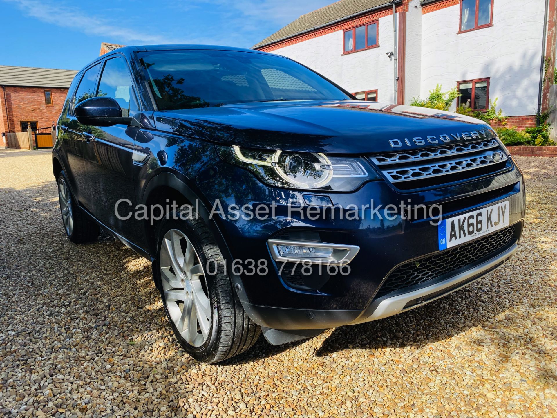 ON SALE LAND ROVER DICSOVERY SPORT 2.0TD4 "HSE LUXURY" AUTO (2017 MODEL) FSH - PAN ROOF - SAT NAV - - Image 3 of 40