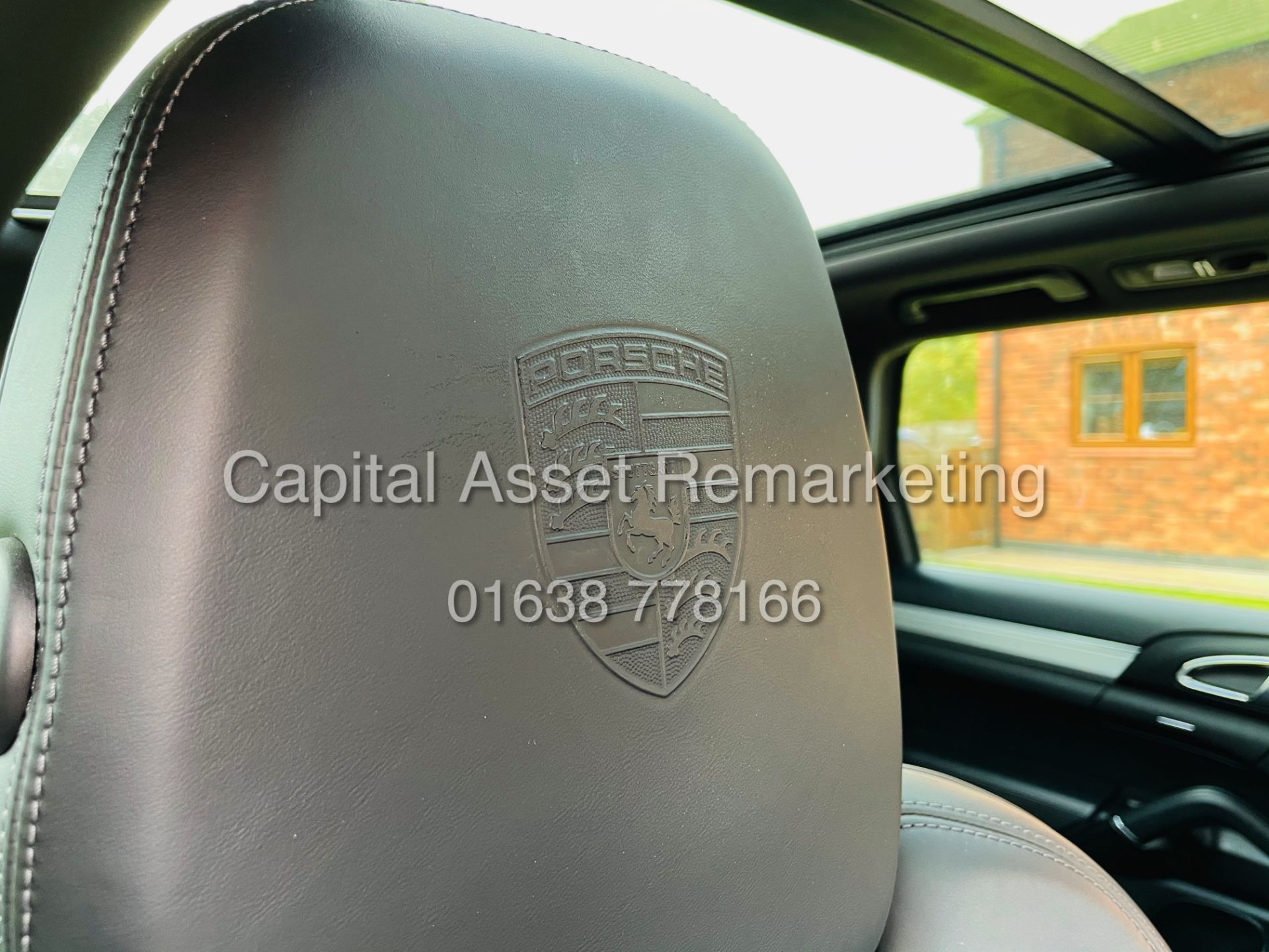 (On Sale) PORSCHE CAYENNE 3.0D V6 'PLATINUM" (18 REG) PAN ROOF - 14 WAY SEATS - AIR SUS - PASM - Image 18 of 41