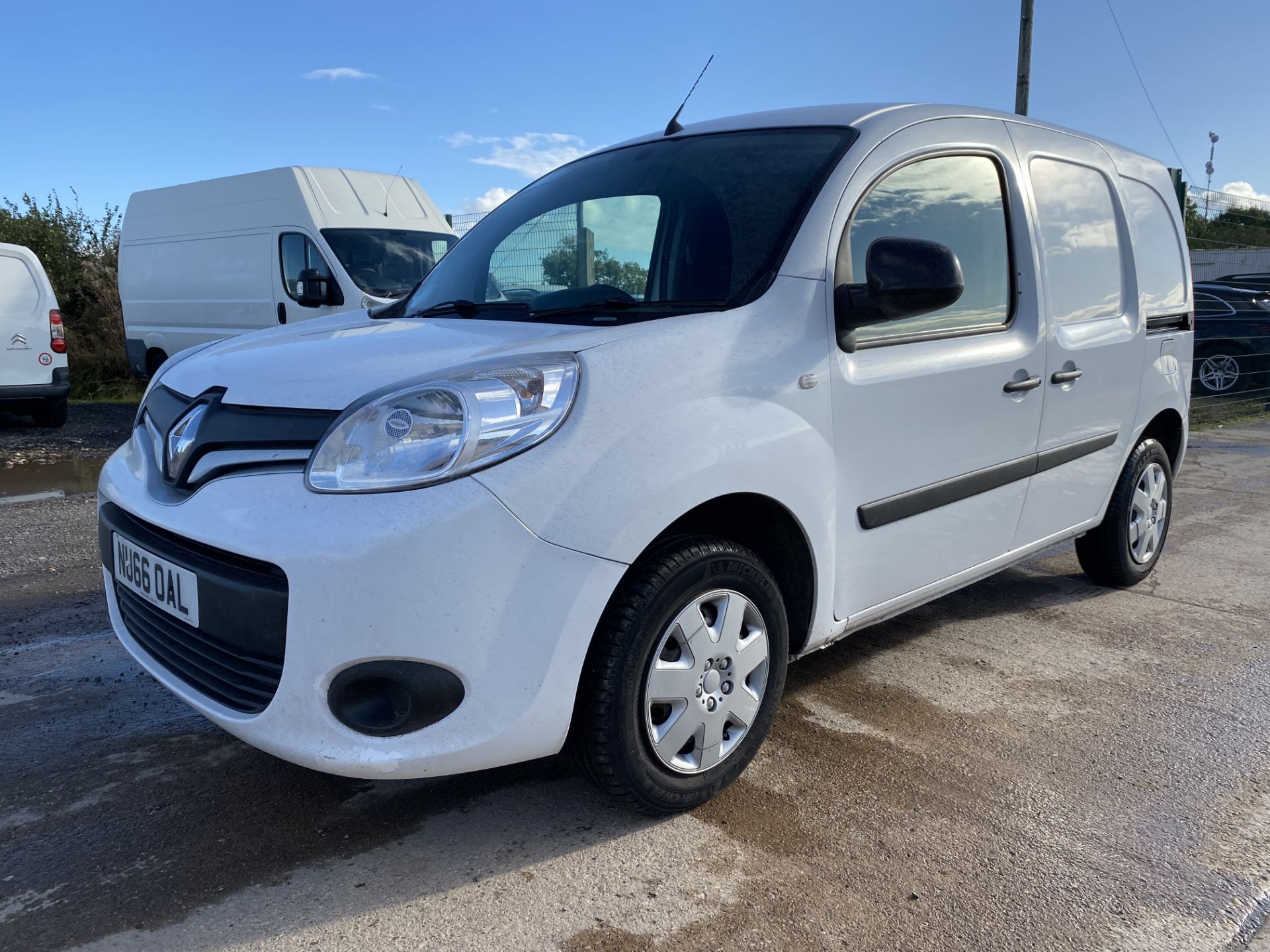 (On Sale) RENAULT KANGOO ML19 'ENERGY' DCI *BUSINESS - PLUS* DIESEL (66 REG) - Image 6 of 23