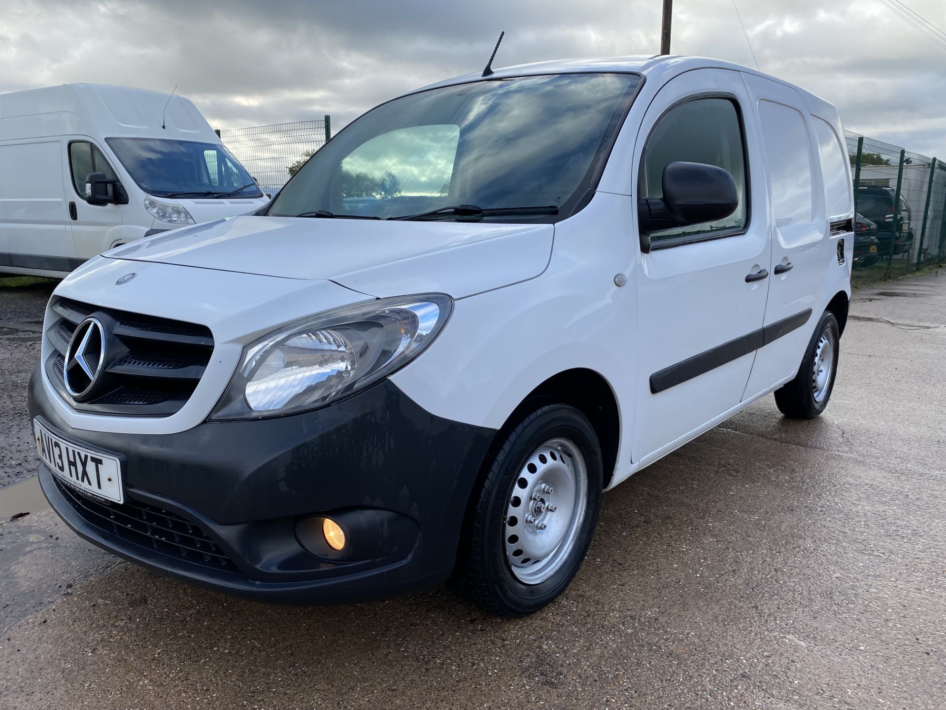 ON SALE MERCEDES - BENZ CITAN 109 CDI DIESEL (2013 - 13 REG) 'LONG WHEEL BASE' NO VAT SAVE 20% !!! - Image 6 of 21