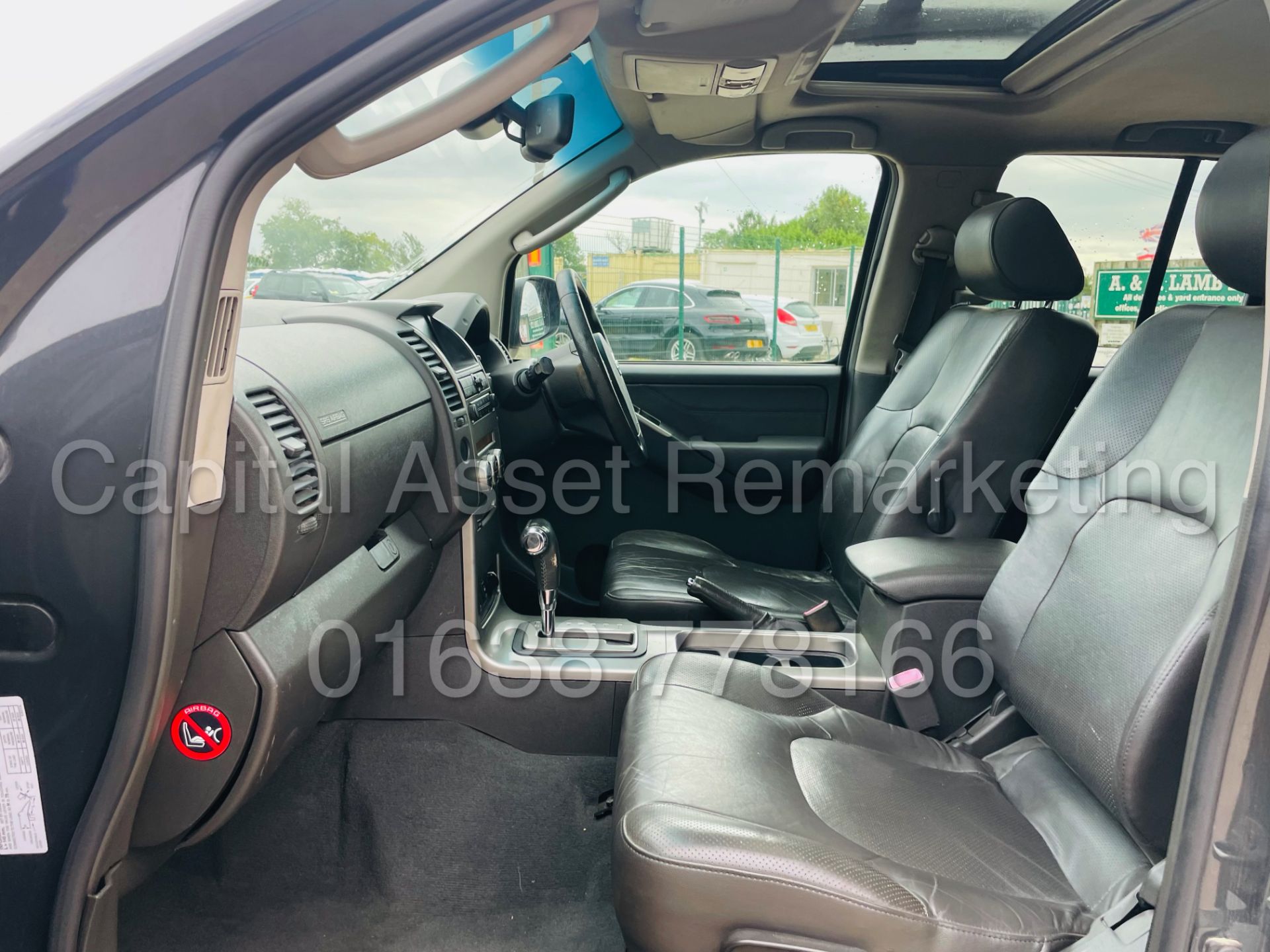 (On Sale) NISSAN NAVARA *AVENTURA* D/CAB PICK-UP (56 REG) '2.5 DCI - AUTO' *LEATHER & NAV* (NO VAT) - Image 24 of 51