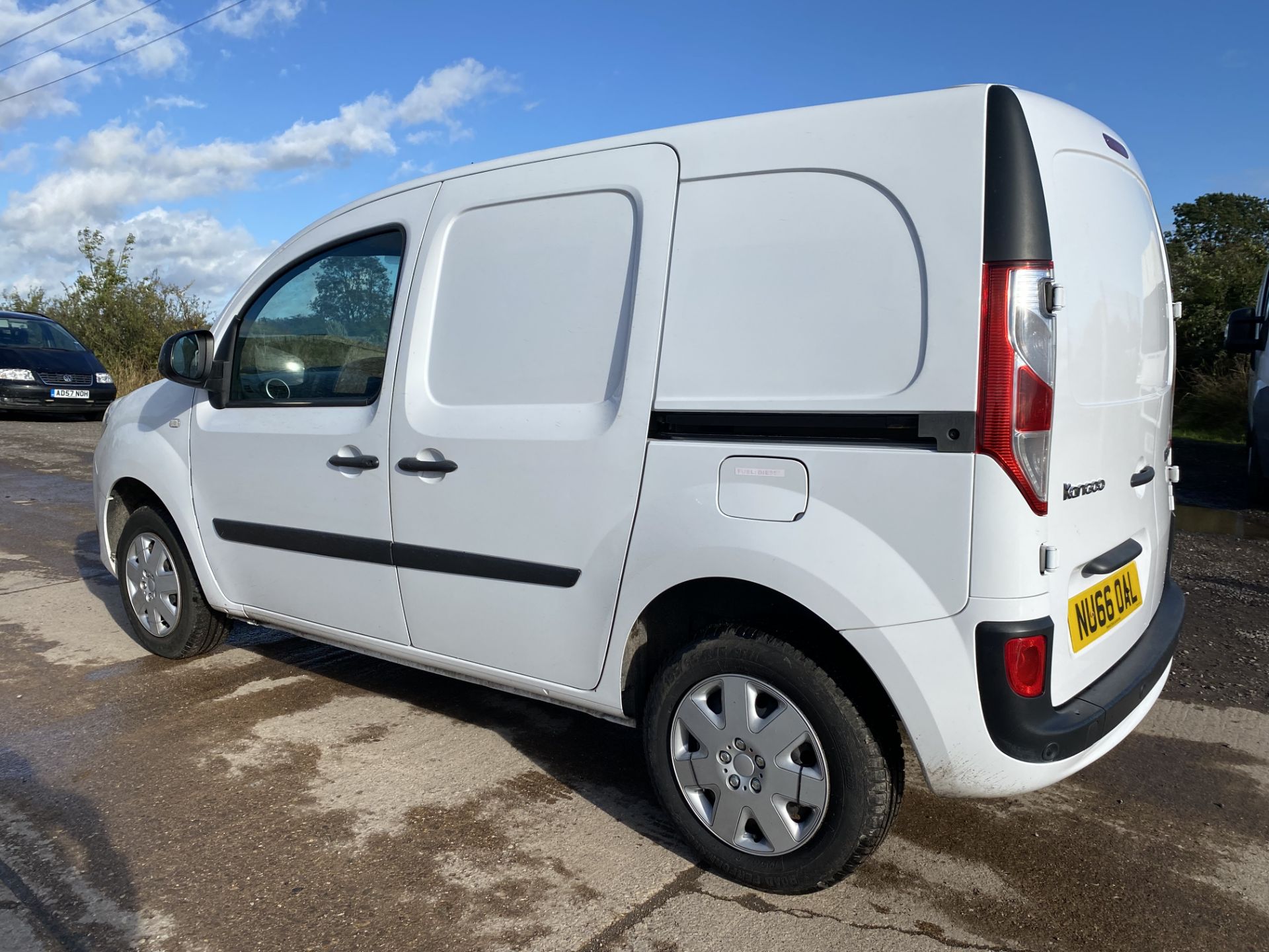 (On Sale) RENAULT KANGOO ML19 'ENERGY' DCI *BUSINESS - PLUS* DIESEL (66 REG) - Image 9 of 23