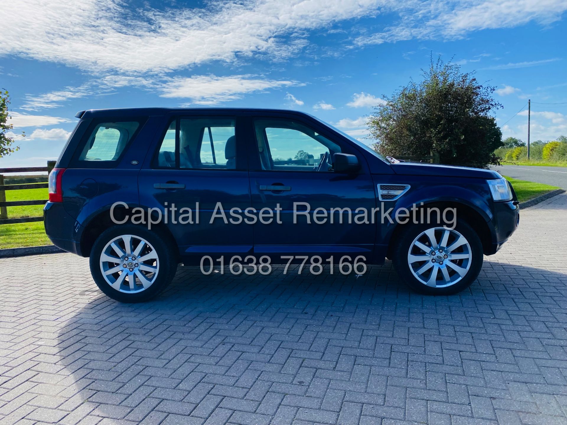 LAND ROVER FREELANDER 2.2TD4 "HSE AUTO" (2010) TOP SPEC-PAN ROOF-SAT NAV-LEATHER-ELEC EVERYTHING - Image 8 of 33