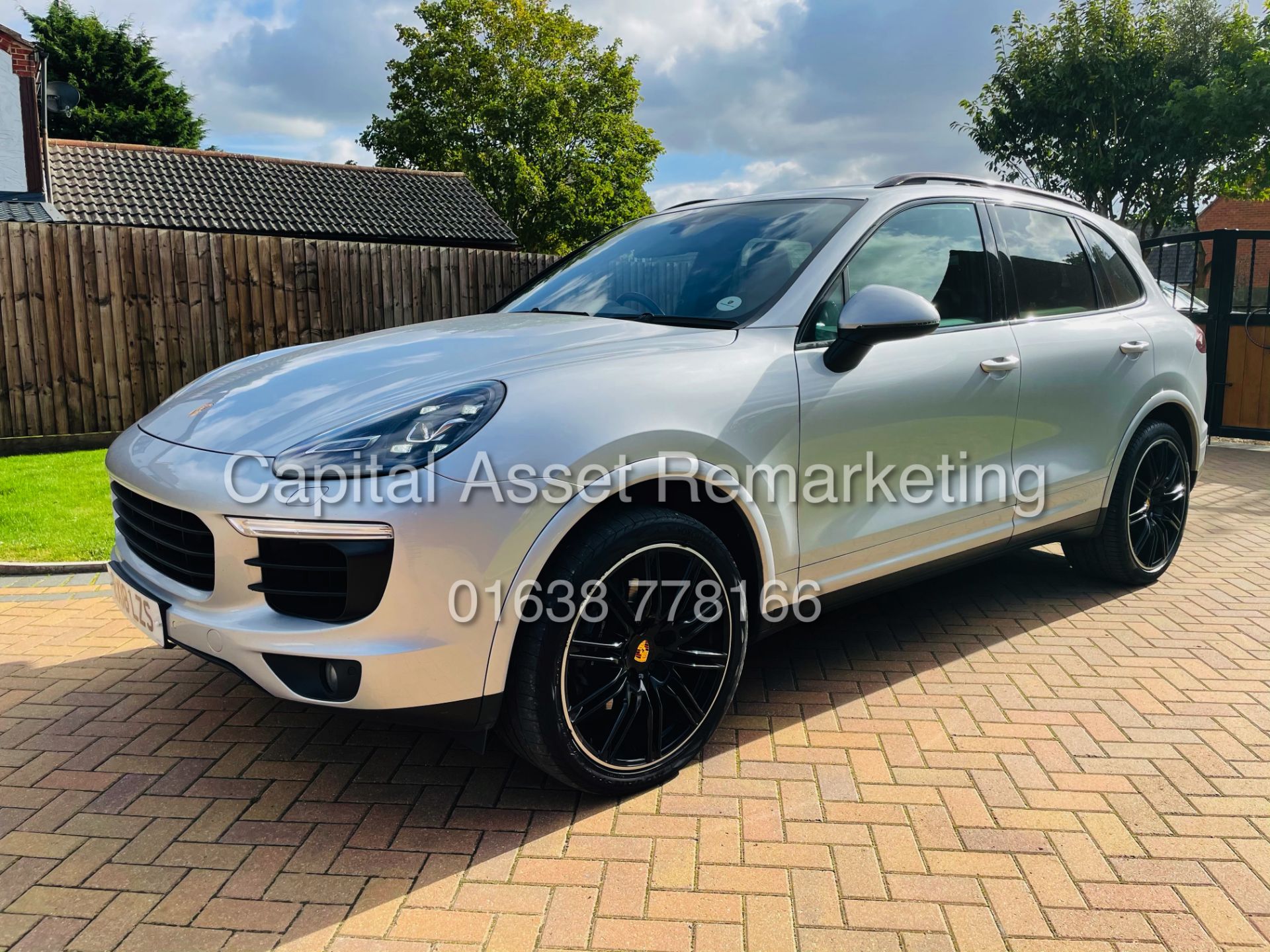 (On Sale) PORSCHE CAYENNE 3.0D V6 'PLATINUM" (18 REG) PAN ROOF - 14 WAY SEATS - AIR SUS - PASM - Image 7 of 41