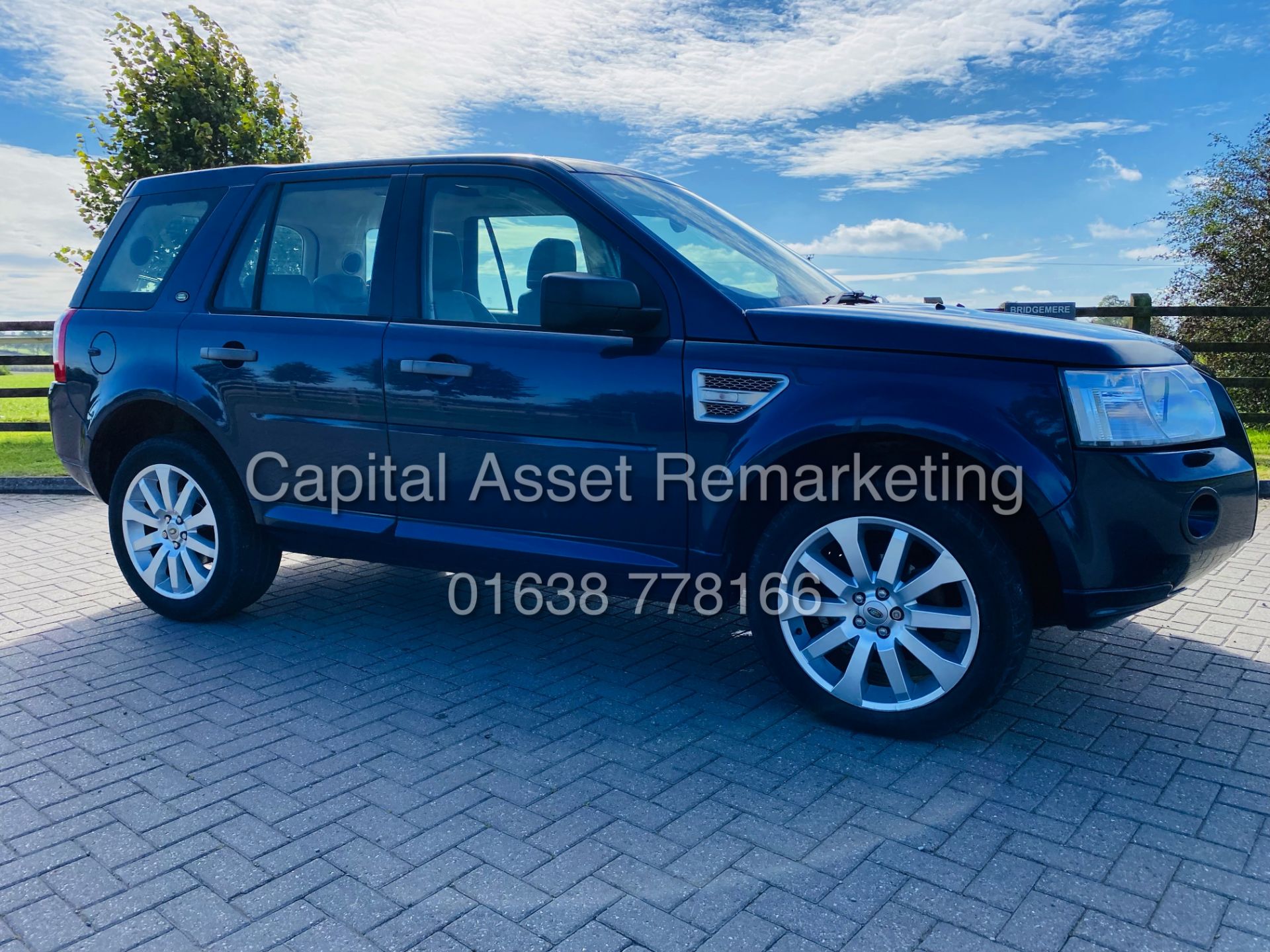 LAND ROVER FREELANDER 2.2TD4 "HSE AUTO" (2010) TOP SPEC-PAN ROOF-SAT NAV-LEATHER-ELEC EVERYTHING - Image 11 of 33