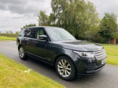 RANGE ROVER VOGUE SE - 3.0 TDV6 AUTO (2017 MODEL) MASSIVE SPEC - PAN ROOF-SAT NAV *NO VAT-SAVE 20%*