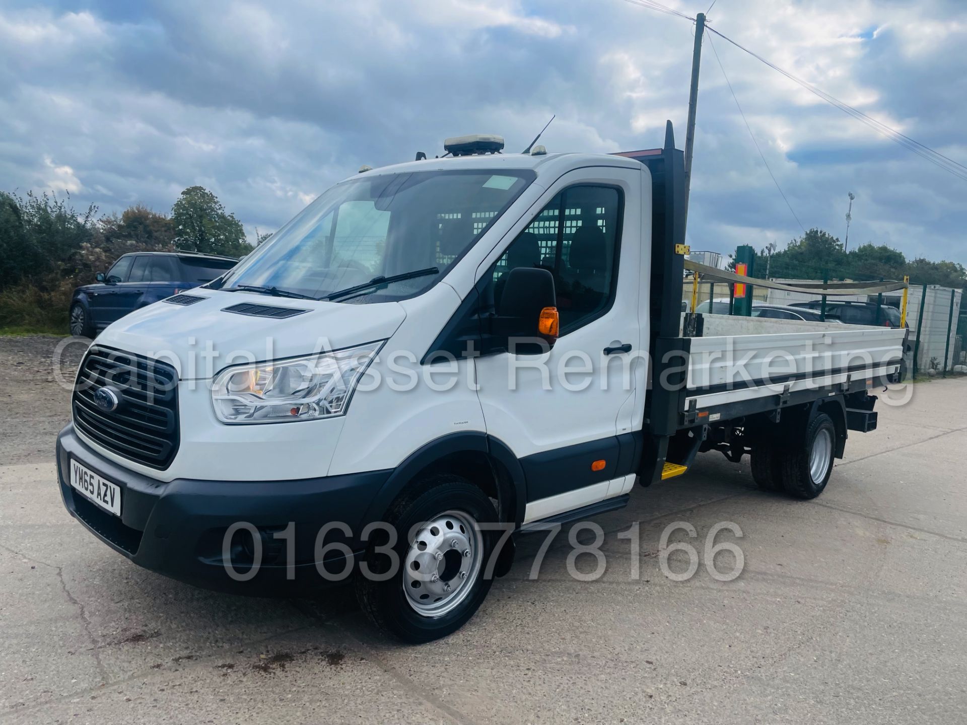 (On Sale) FORD TRANSIT 100 T350 *LWB - DROPSIDE TRUCK* (2016 - NEW MODEL) '2.2 TDCI - 6 SPEED' - Image 6 of 37