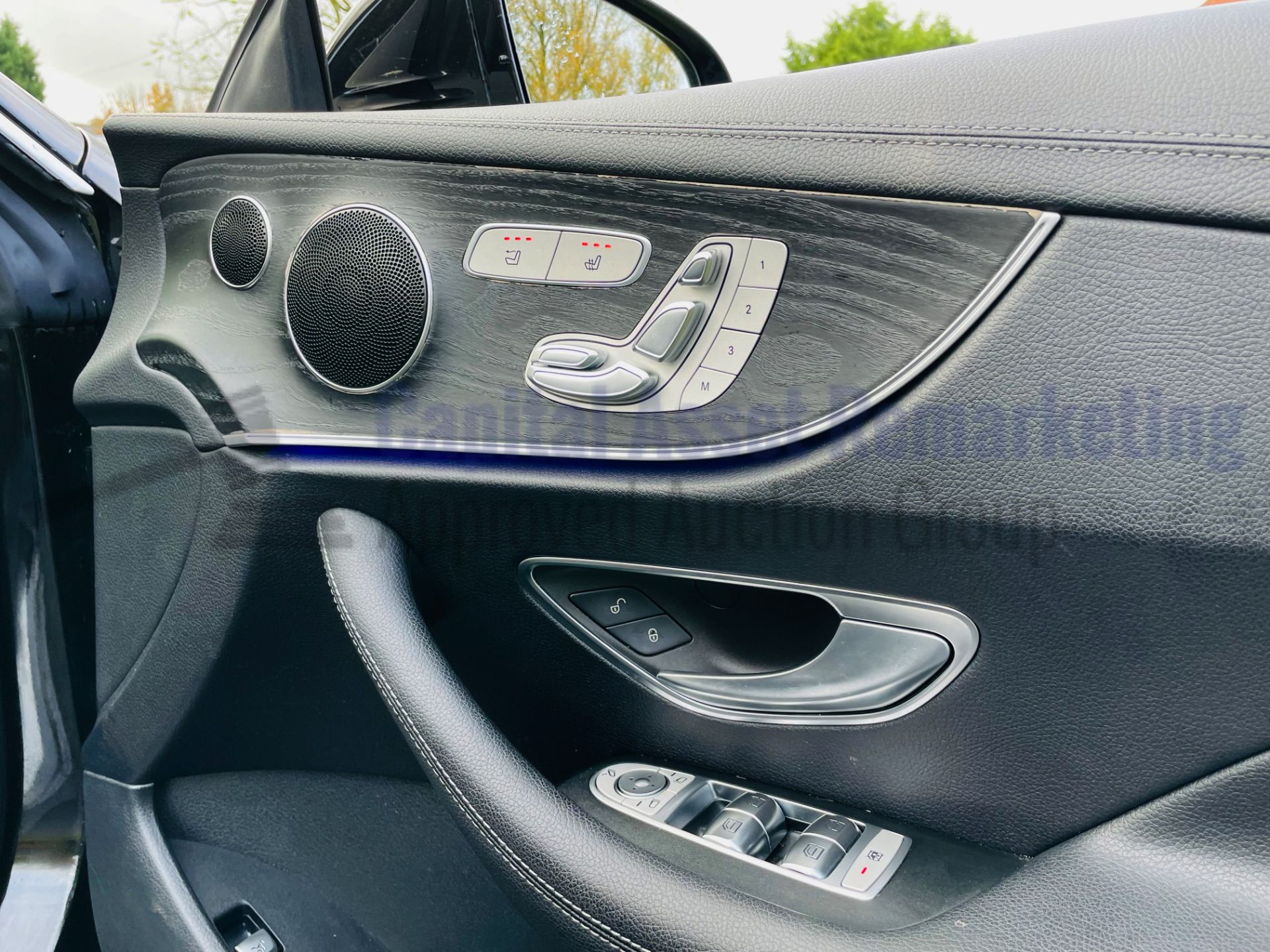 MERCEDES-BENZ E220d *AMG LINE - CABRIOLET* (2019 - EURO 6) '9G TRONIC AUTO - SAT NAV' *FULLY LOADED* - Image 44 of 66