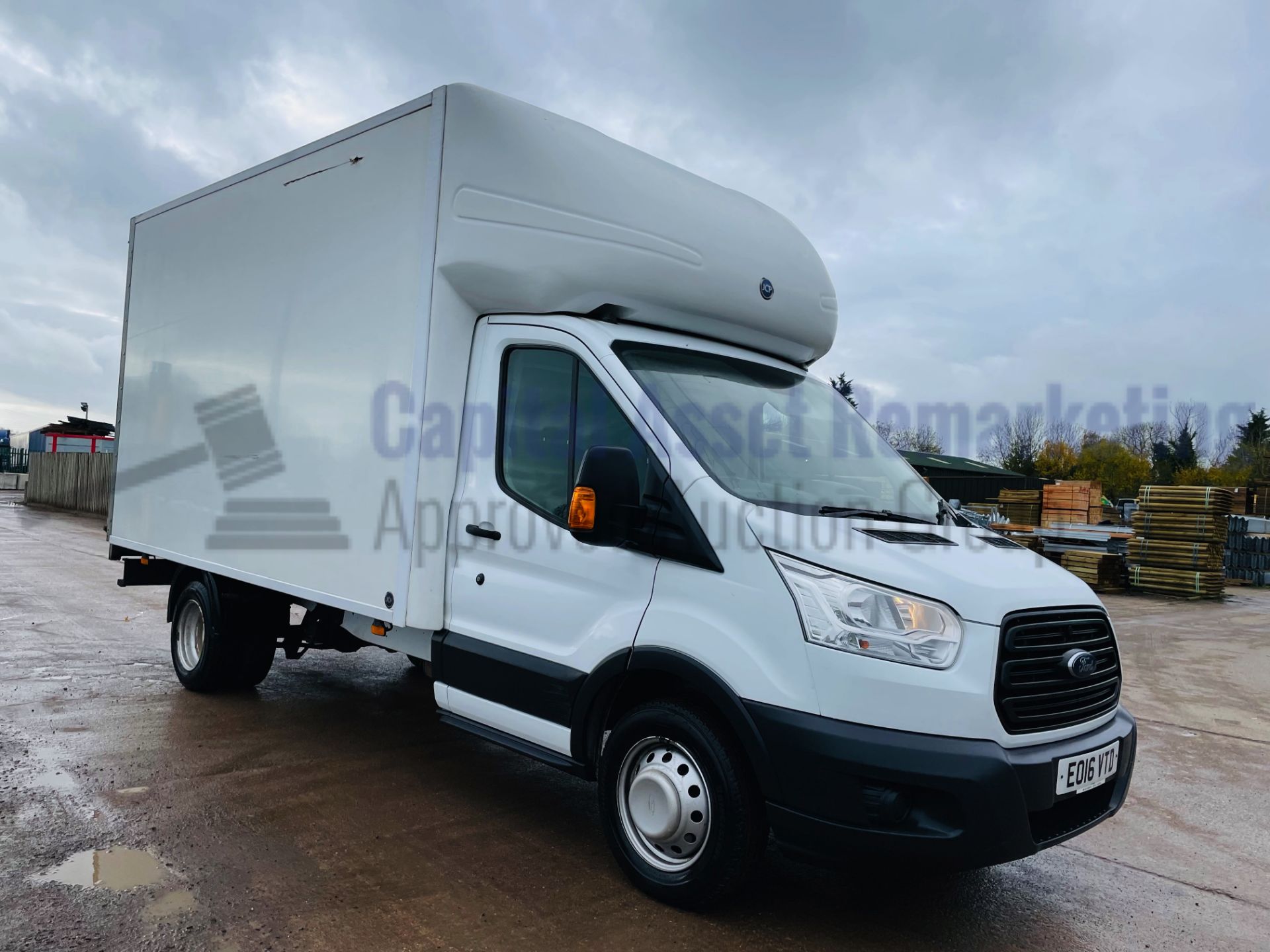 (On Sale) FORD TRANSIT 125 T350 *LWB - LUTON VAN* (2016) '2.2 TDCI - 6 SPEED' *TAIL-LIFT* (1 OWNER) - Image 3 of 45