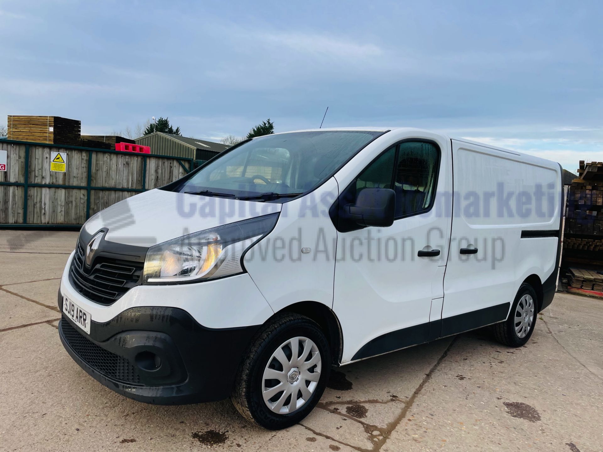 RENAULT TRAFIC SL27 *BUSINESS EDITION* SWB - PANE VAN (2019 - EURO 6) '1.6 DCI - 6 SPEED' *U-LEZ* - Image 6 of 41