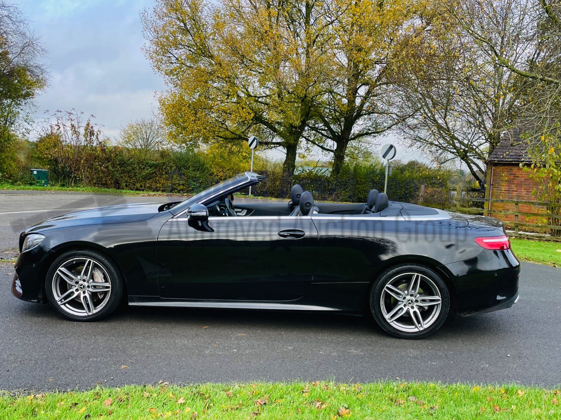 MERCEDES-BENZ E220d *AMG LINE - CABRIOLET* (2019 - EURO 6) '9G TRONIC AUTO - SAT NAV' *FULLY LOADED* - Image 15 of 66