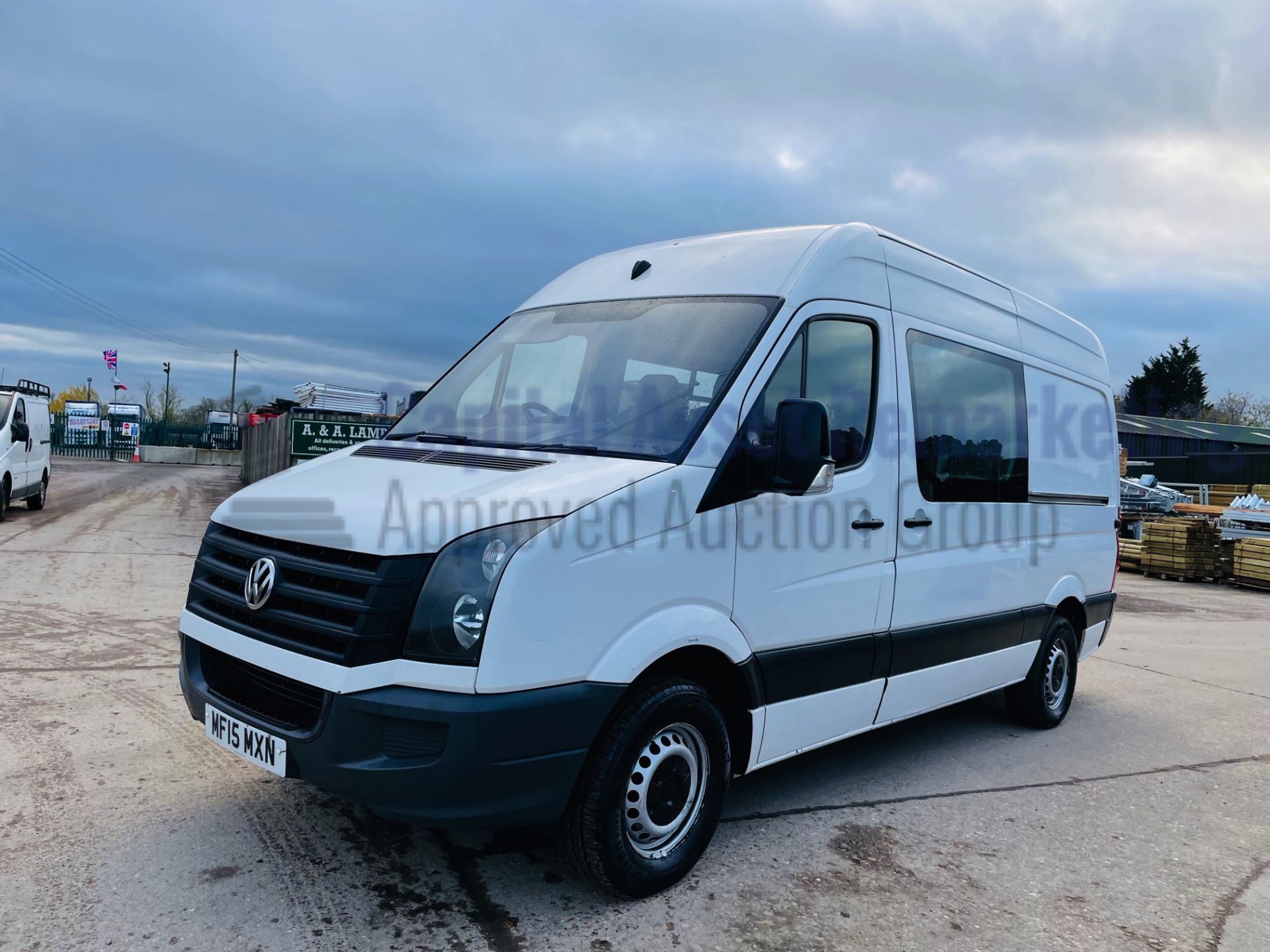 (On Sale) VOLKSWAGEN CRAFTER *MWB HI-ROOF - WELFARE UNIT* (2015) '2.0 TDI - 6 SPEED' *W/C & HEATER* - Image 5 of 51