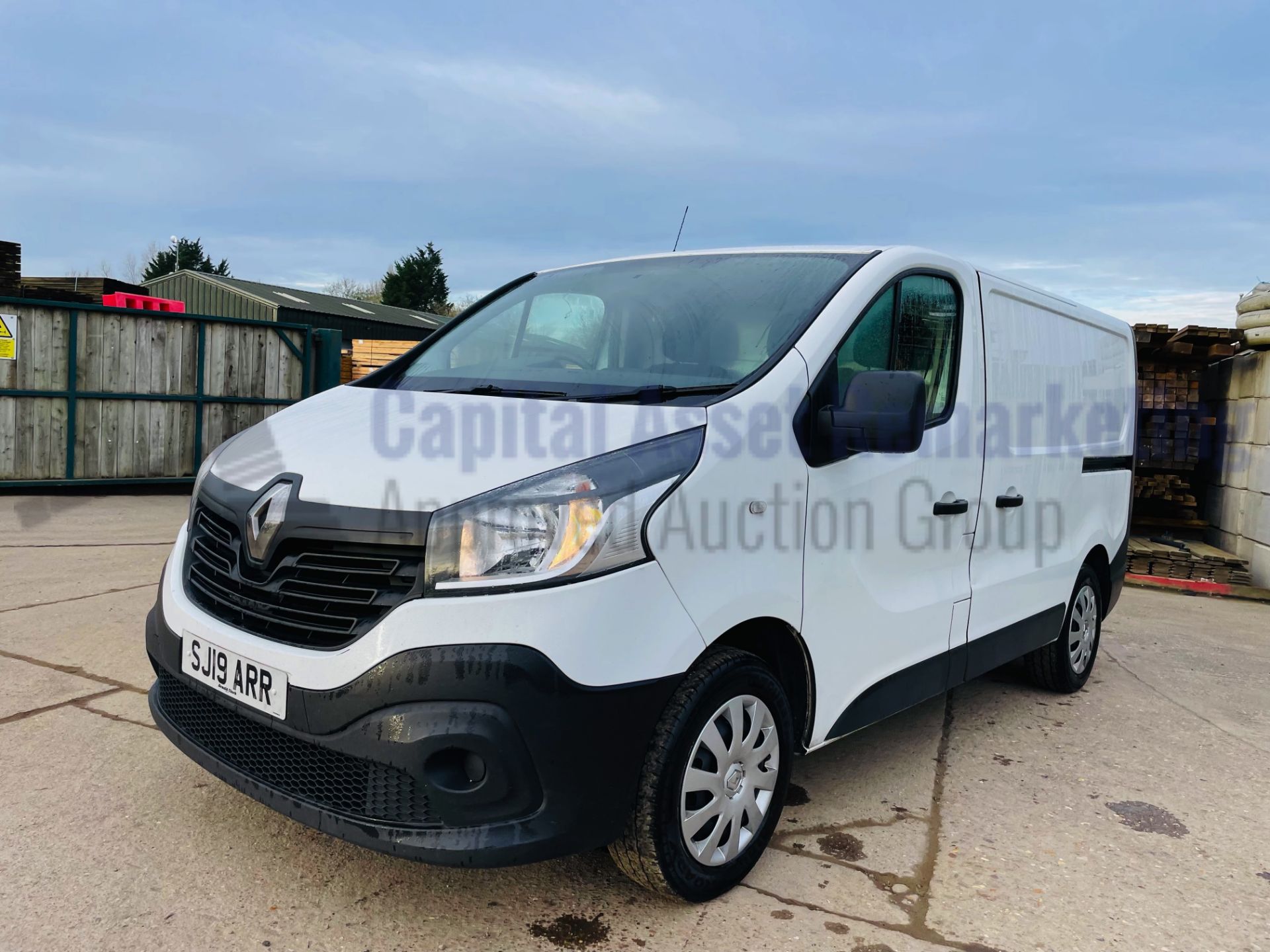 RENAULT TRAFIC SL27 *BUSINESS EDITION* SWB - PANE VAN (2019 - EURO 6) '1.6 DCI - 6 SPEED' *U-LEZ* - Image 5 of 41