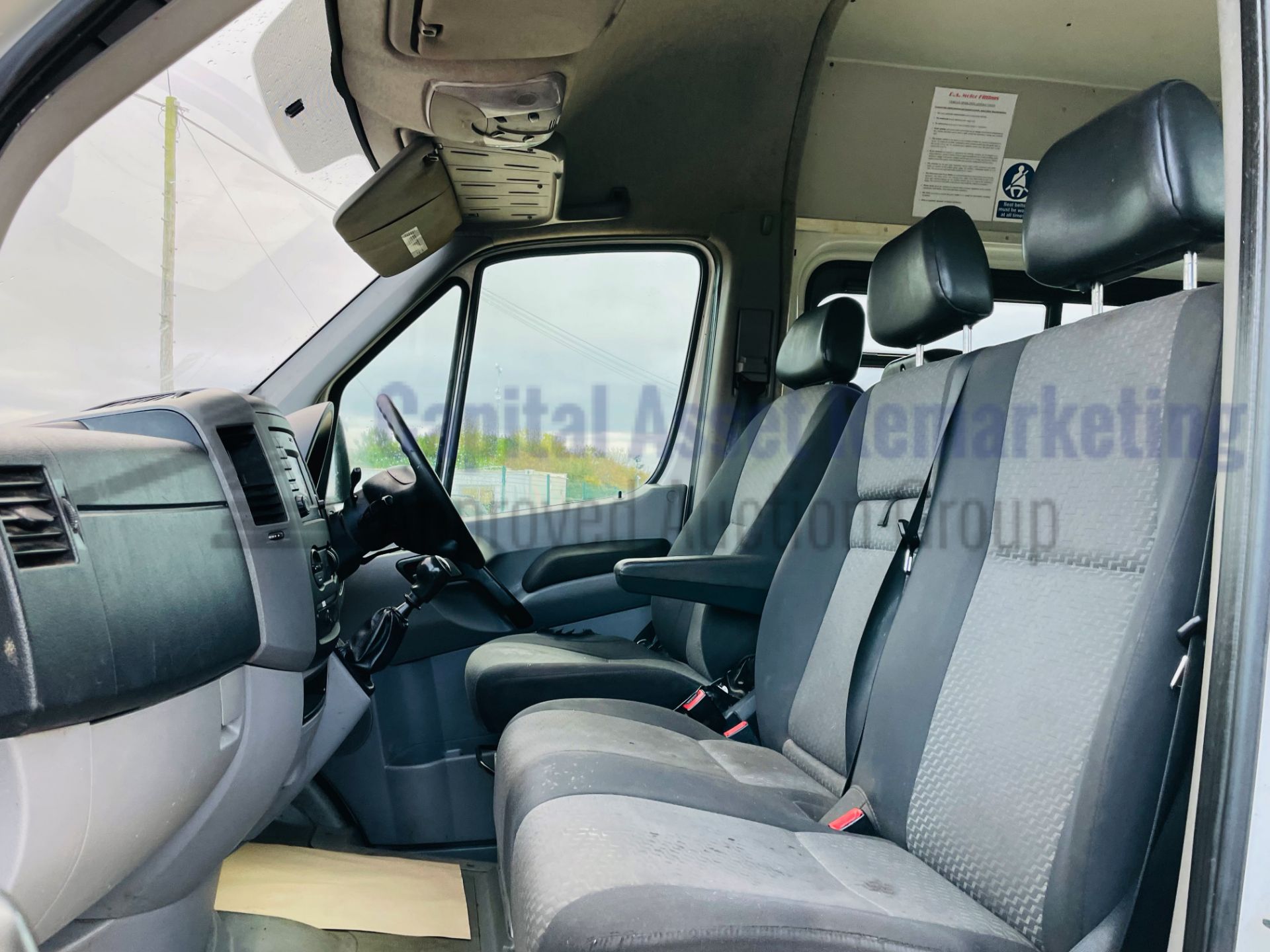 (On Sale) VOLKSWAGEN CRAFTER *MWB HI-ROOF - WELFARE UNIT* (2015) '2.0 TDI - 6 SPEED' *W/C & HEATER* - Image 22 of 51