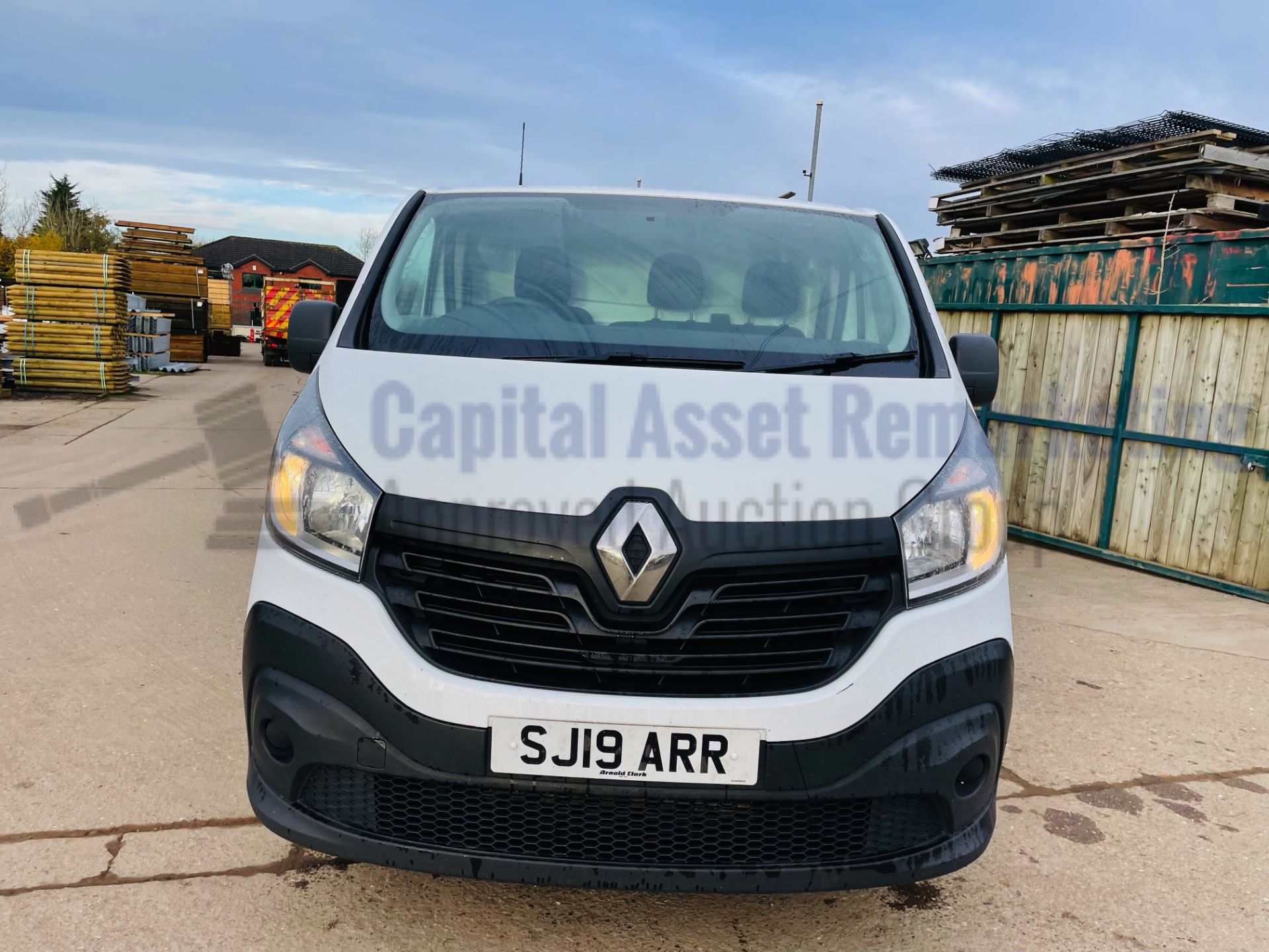 RENAULT TRAFIC SL27 *BUSINESS EDITION* SWB - PANE VAN (2019 - EURO 6) '1.6 DCI - 6 SPEED' *U-LEZ* - Image 4 of 41