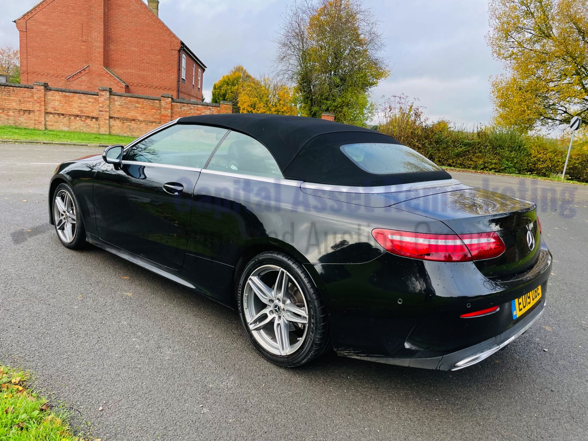 MERCEDES-BENZ E220d *AMG LINE - CABRIOLET* (2019 - EURO 6) '9G TRONIC AUTO - SAT NAV' *FULLY LOADED* - Image 18 of 66