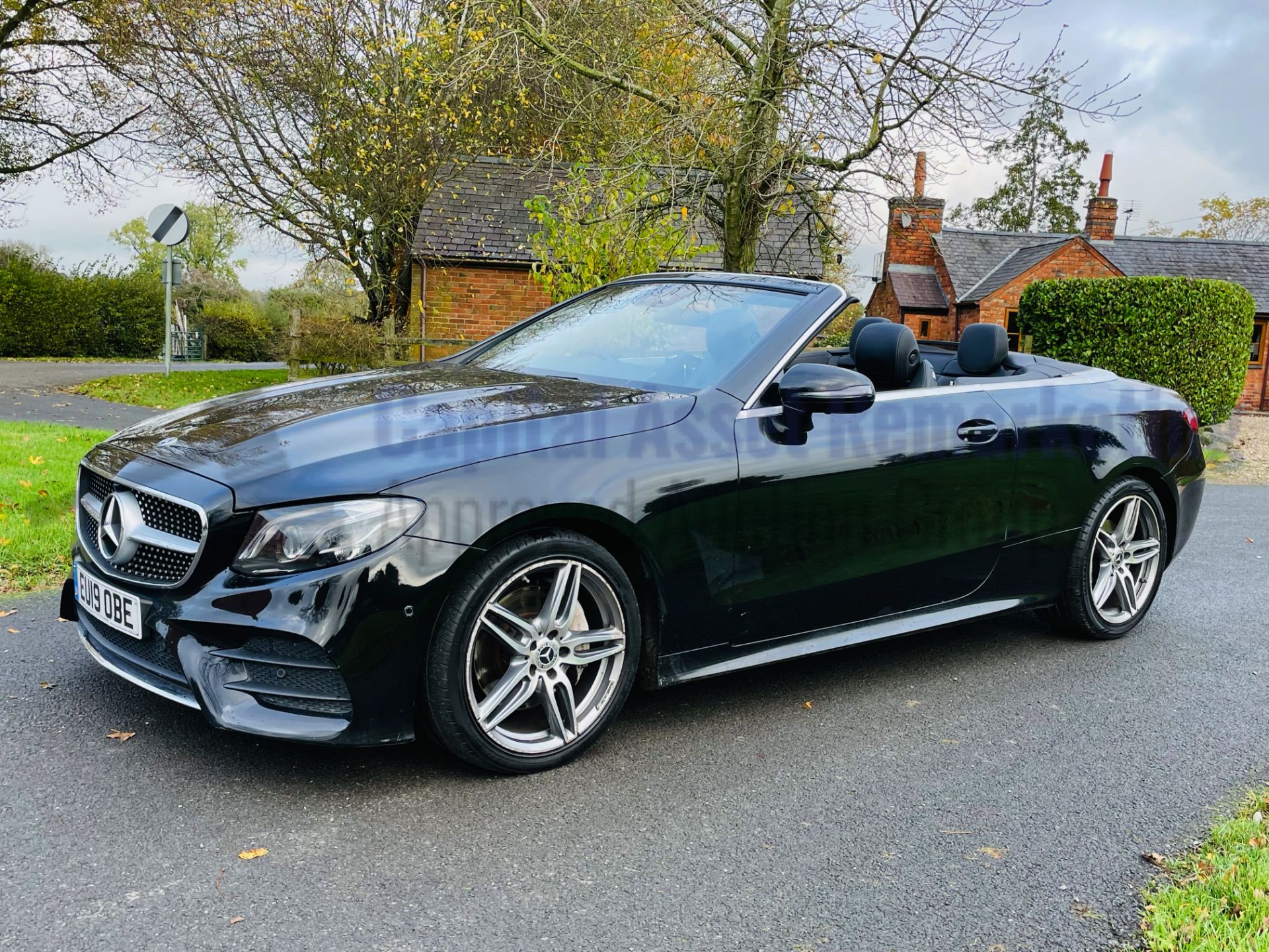 MERCEDES-BENZ E220d *AMG LINE - CABRIOLET* (2019 - EURO 6) '9G TRONIC AUTO - SAT NAV' *FULLY LOADED* - Image 11 of 66