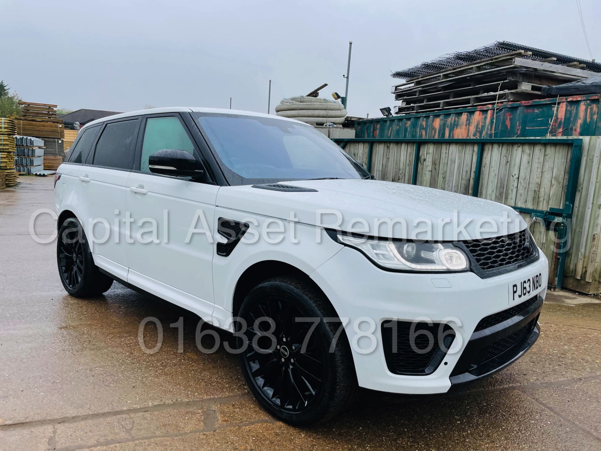 (On Sale) RANGE ROVER SPORT *HSE DYNAMIC - SVR STYLING* (2014) '3.0 SDV6 - 8 SPEED AUTO' (NO VAT) - Image 2 of 56