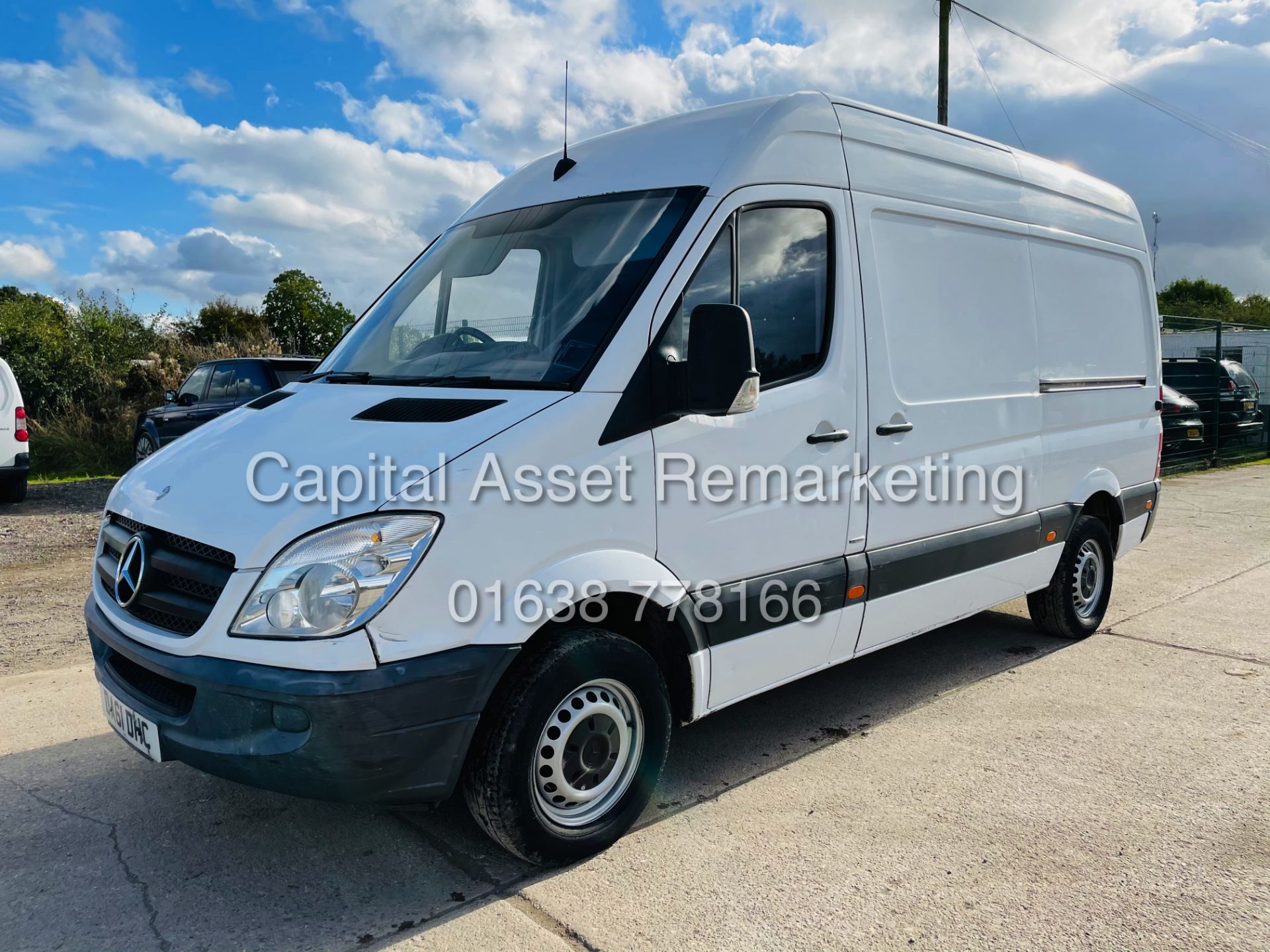 MERCEDES SPRINTER 313CDI "MWB" HIGH ROOF (2012 MODEL) 130BHP - CRUISE - ELEC PACK - NO VAT!!! - Image 2 of 17