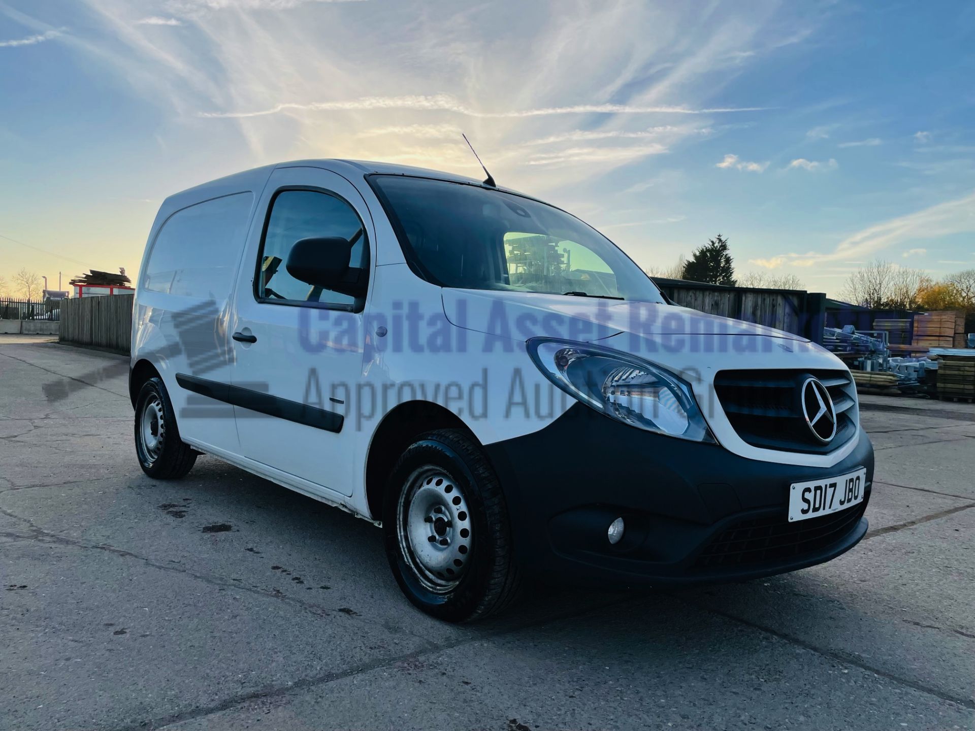 MERCEDES-BENZ CITAN 109 CDI *LWB - PANEL VAN* (2017 - EURO 6) 'STOP / START' *AIR CON & SAT NAV* - Image 3 of 40