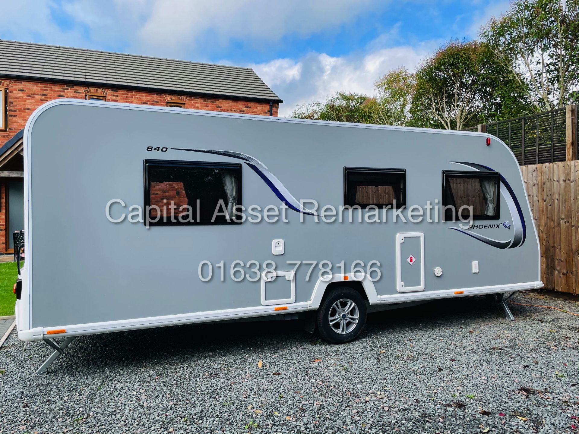 BAILY PHOENIX + 640 (2021 UNREGISTERED) END ISLAND BED-LUXURY 4 BERTH-UNUSED *BEAT THE WAITING LIST* - Image 4 of 23