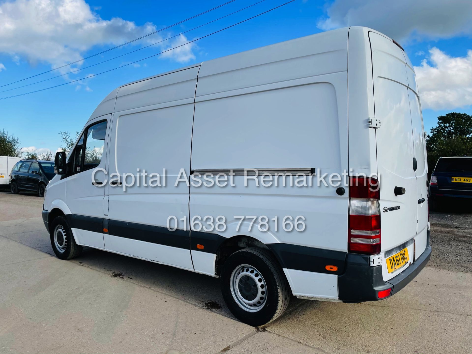 MERCEDES SPRINTER 313CDI "MWB" HIGH ROOF (2012 MODEL) 130BHP - CRUISE - ELEC PACK - NO VAT!!! - Image 11 of 17