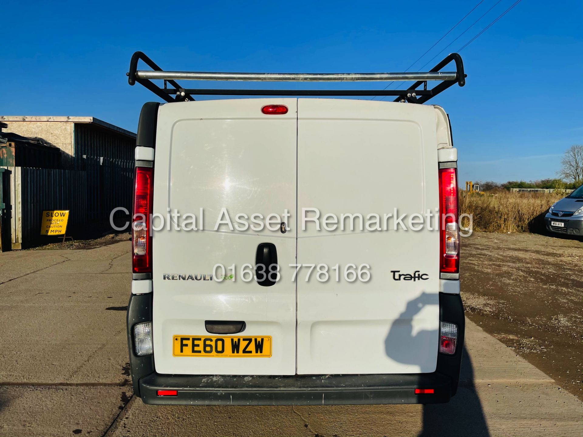 (ON SALE) RENAULT TRAFIC 2.0DCI (2011 MODEL) AIR CON - SAT NAV - ELEC PACK - RINO ROOF RACK (NO VAT) - Image 6 of 16