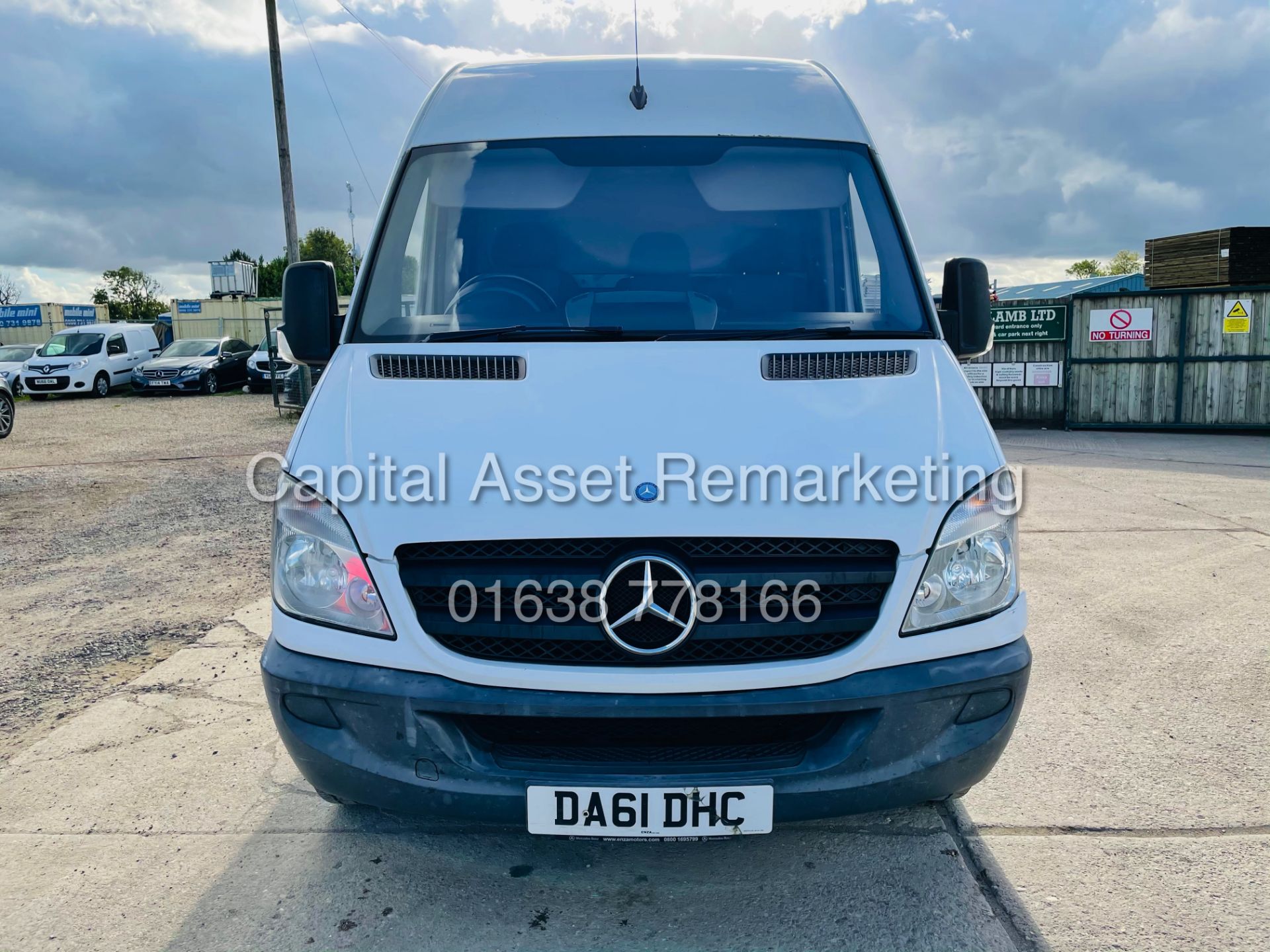 MERCEDES SPRINTER 313CDI "MWB" HIGH ROOF (2012 MODEL) 130BHP - CRUISE - ELEC PACK - NO VAT!!! - Image 4 of 17