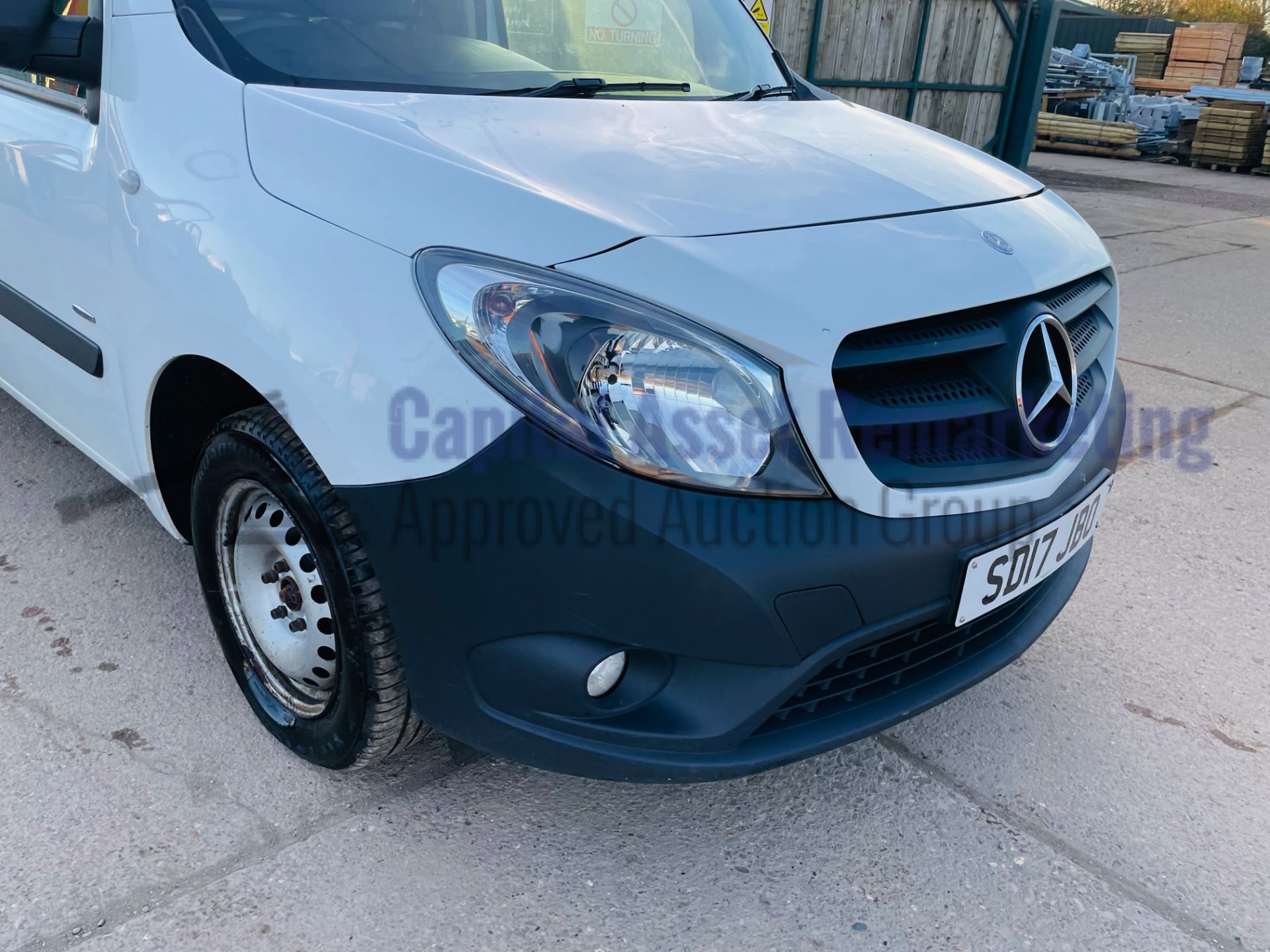 MERCEDES-BENZ CITAN 109 CDI *LWB - PANEL VAN* (2017 - EURO 6) 'STOP / START' *AIR CON & SAT NAV* - Image 15 of 40