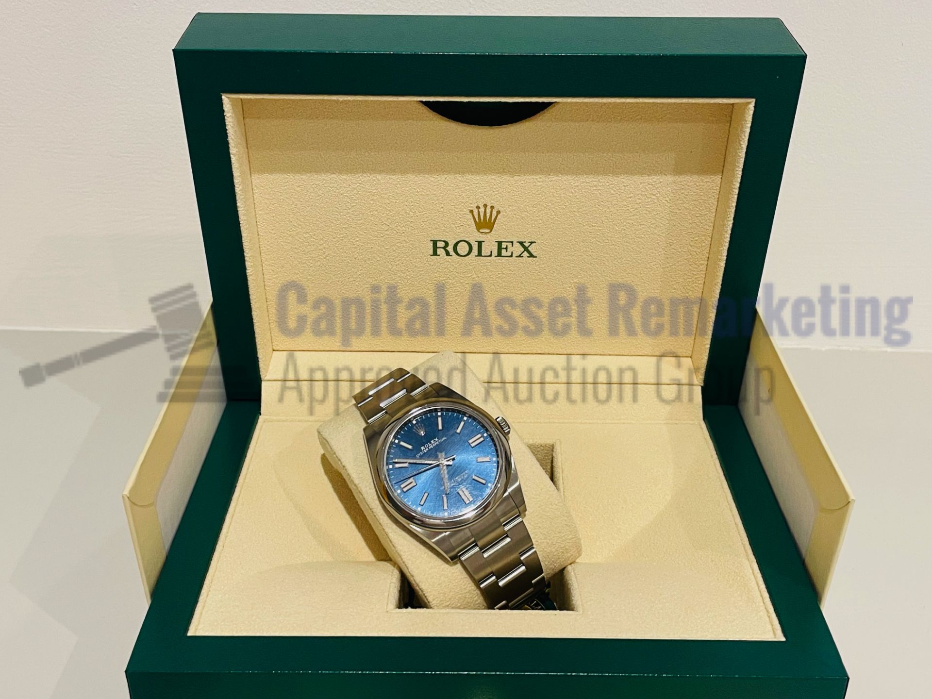 (On Sale) ROLEX OYSTER PERPETUAL *41mm OYSTER STEEL* (2021 - UNWORN) *BEAT THE WAIT LIST* (NO VAT) - Image 8 of 11