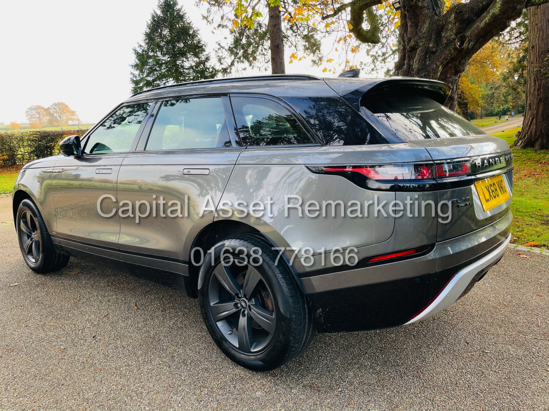 RANGE ROVER VELAR *R-DYANMIC S* SUV (2019 - EURO 6) '8 SPEED AUTO- SAT NAV' *FULLY LOADED* (1 OWNER) - Image 9 of 37