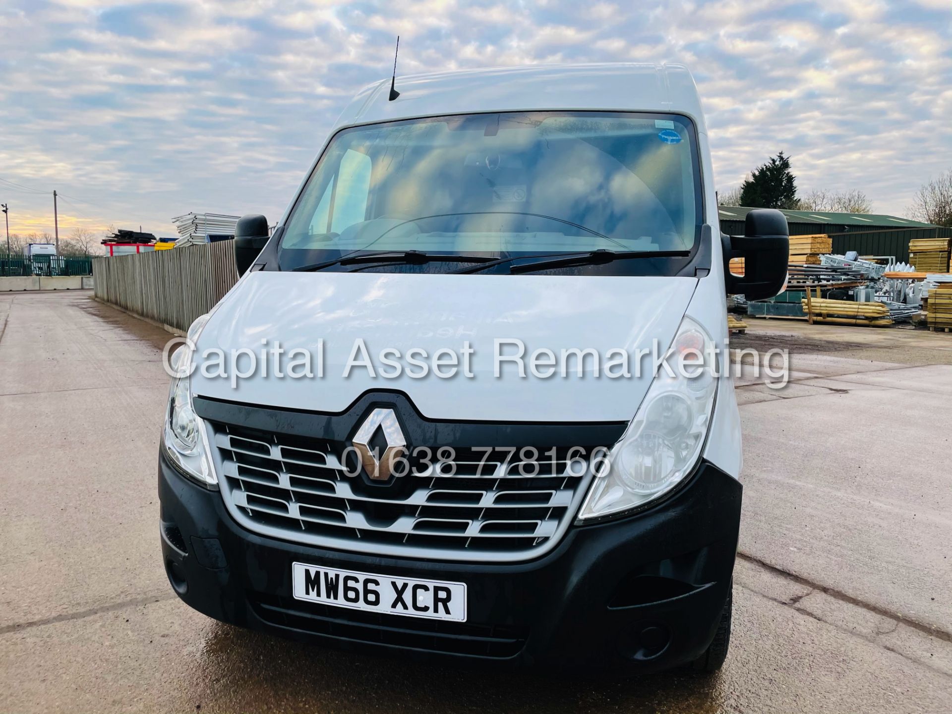 ON SALE RENAULT MASTER 2.3DCI "BUSINESS ENERGY" LM35 LWB (2017 REG) 1 OWNER *EURO 6* AC - ELEC PACK - Image 4 of 18