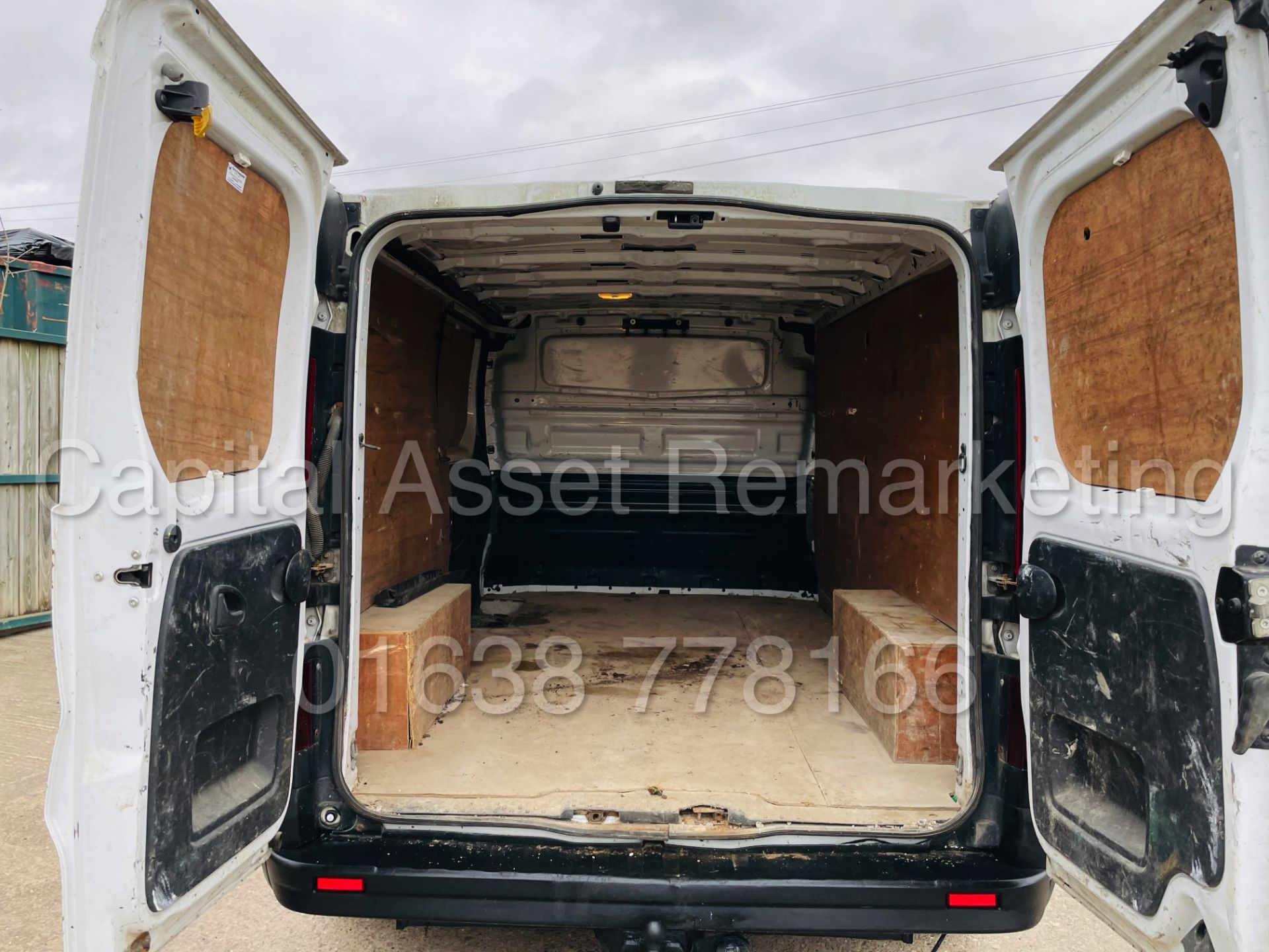 VAUXHALL VIVARO 2900 *LWB - PANEL VAN* (2015 - NEW MODEL) '1.6 CDTI - 115 BHP - 6 SPEED' - Image 24 of 39