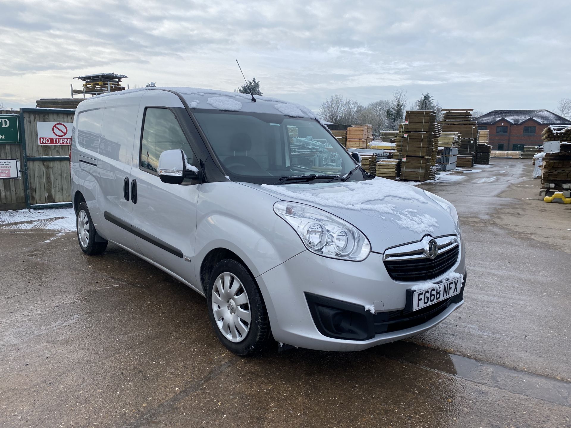 ON SALE VAUXHALL COMBO 1.6CDTI 16v LWB (105) "SPORTIVE" (2019 MODEL) 1 KEEPER - AIR CON - EURO 6