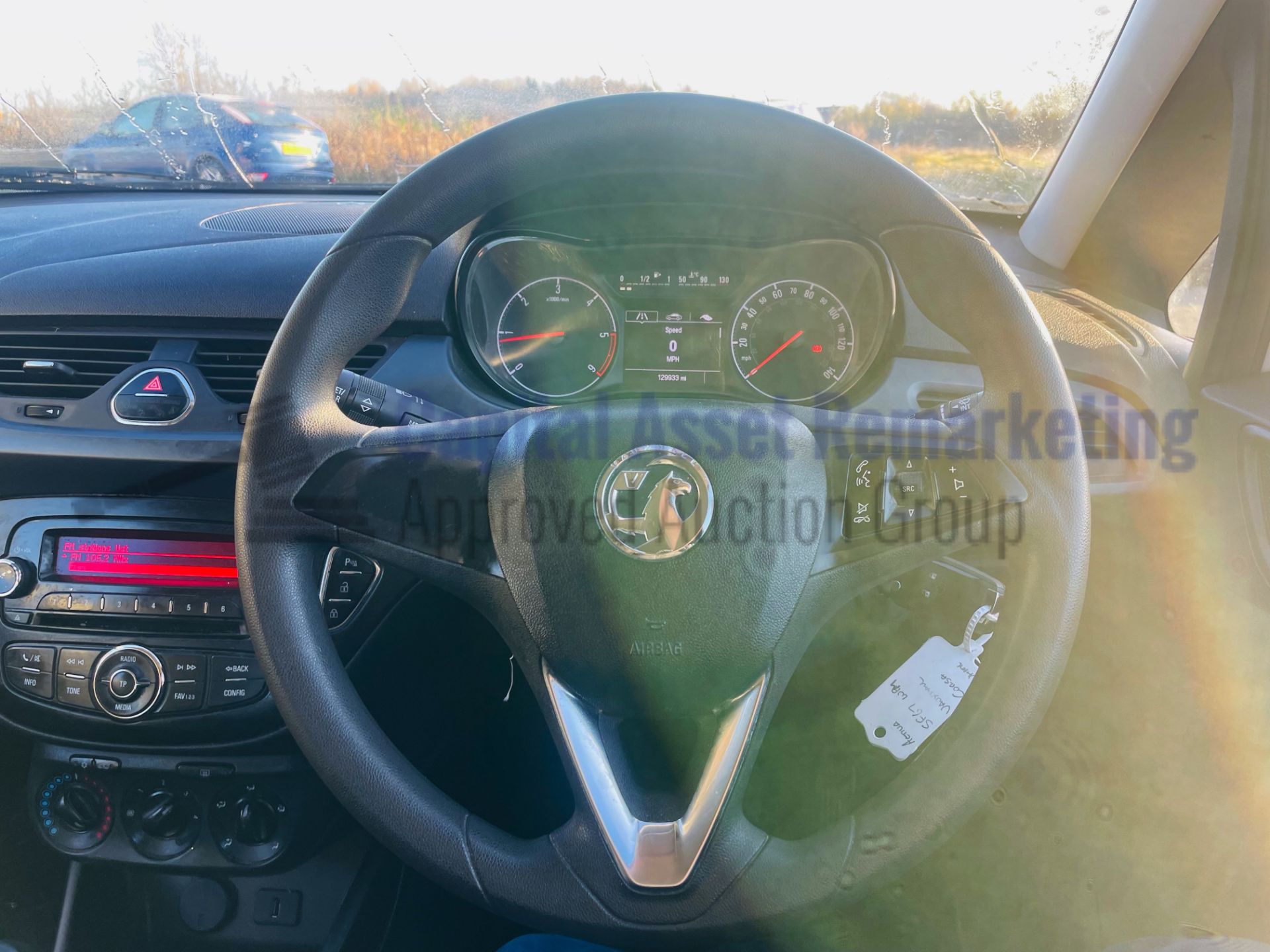 VAUXHALL CORSA *LCV - PANEL VAN* (2018 - EURO 6) 'CDTI - STOP/START' *AIR CON* (1 OWNER) - Image 36 of 38