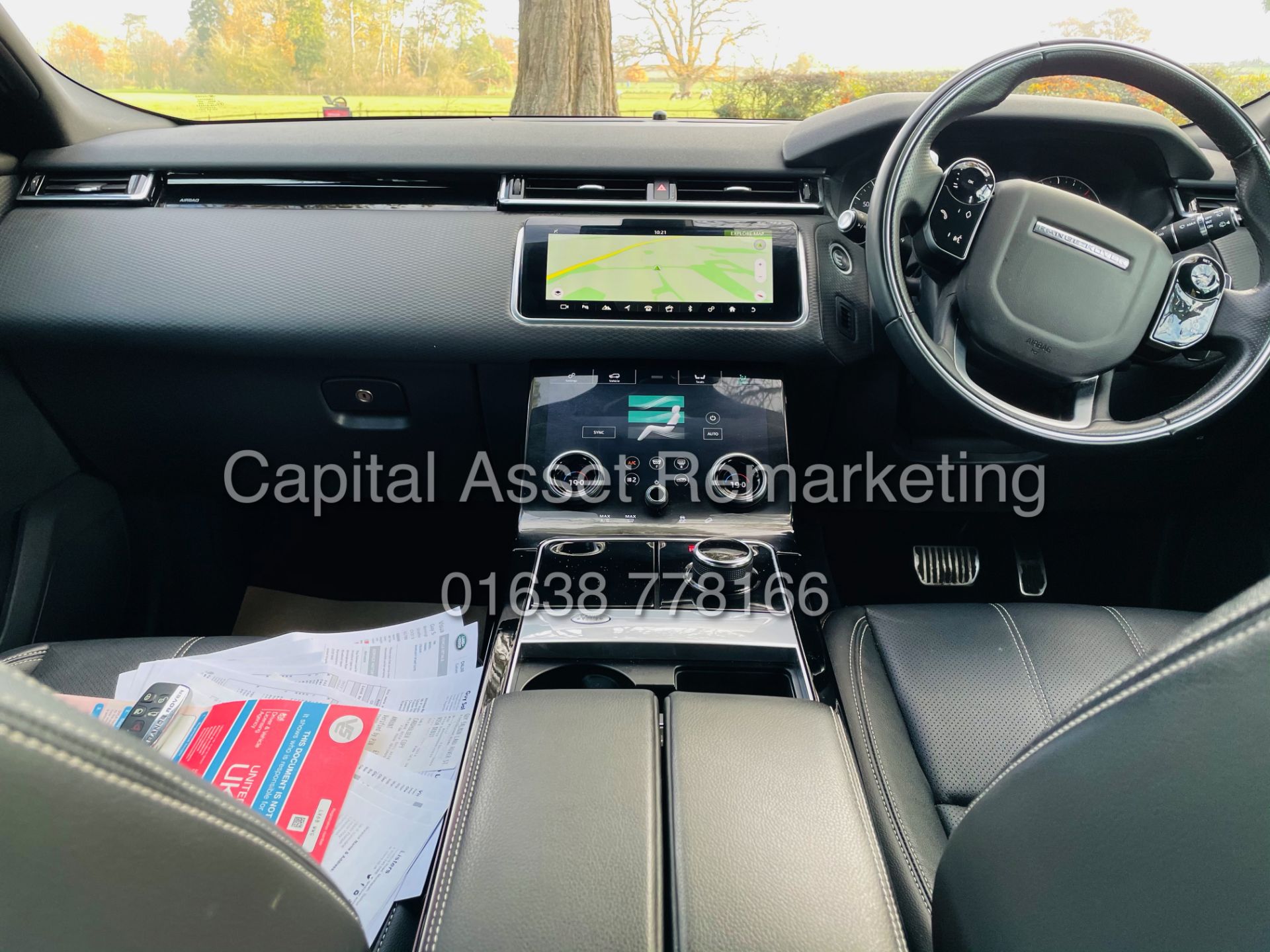 RANGE ROVER VELAR *R-DYANMIC S* SUV (2019 - EURO 6) '8 SPEED AUTO- SAT NAV' *FULLY LOADED* (1 OWNER) - Image 14 of 37