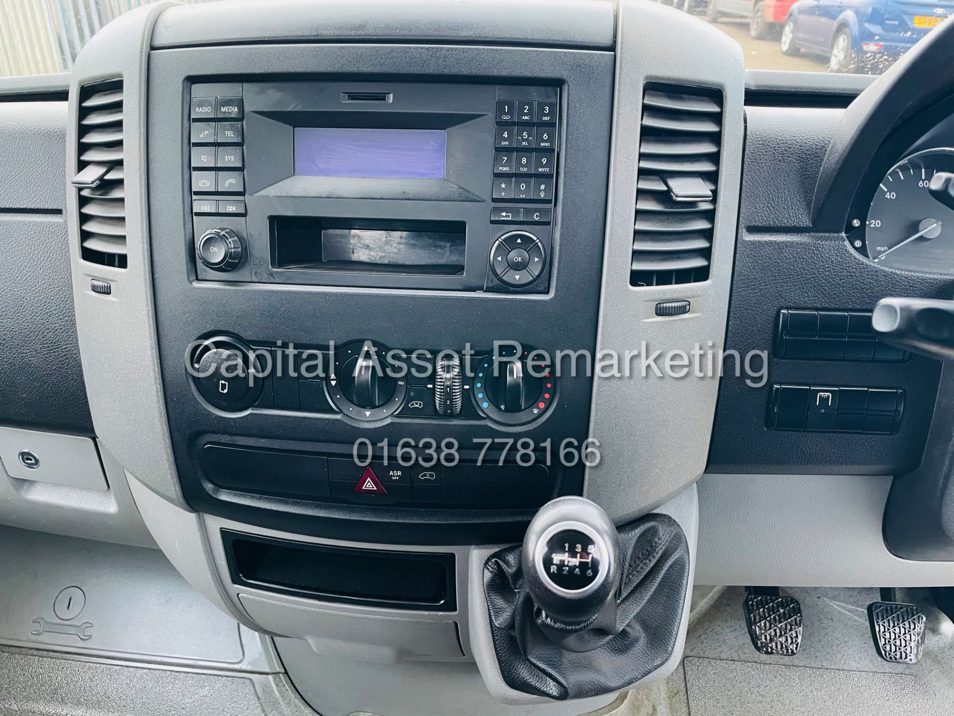 ON SALE MERCEDES SPRINTER 314CDI "BLUETEC" LWB DROPSIDE (2018 MODEL) SERVICE HISTORY *EURO 6 / - Image 16 of 20