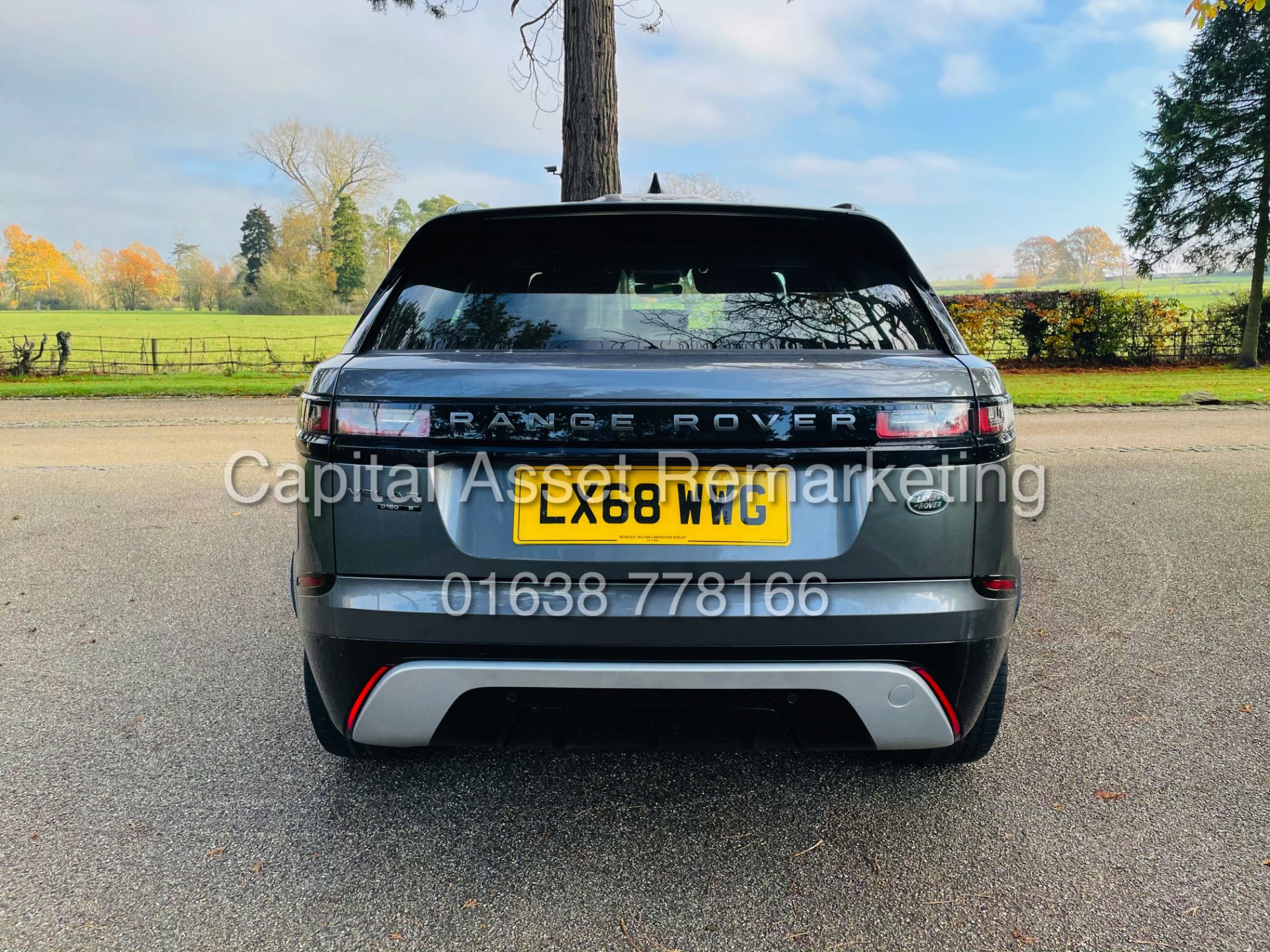 RANGE ROVER VELAR *R-DYANMIC S* SUV (2019 - EURO 6) '8 SPEED AUTO- SAT NAV' *FULLY LOADED* (1 OWNER) - Image 10 of 37