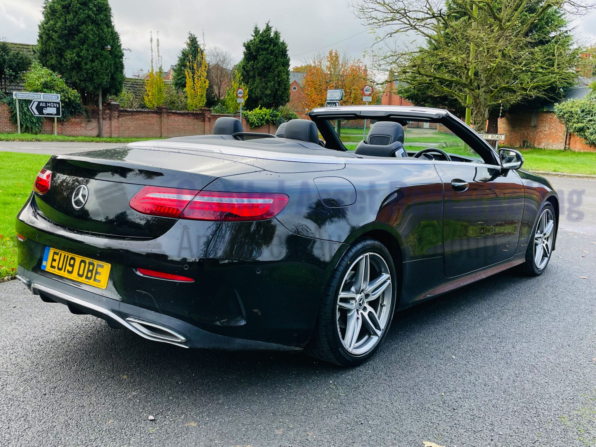 MERCEDES-BENZ E220D *AMG LINE - CABRIOLET* (2019 - EURO 6) '9G TRONIC AUTO - SAT NAV' *FULLY LOADED* - Image 25 of 66