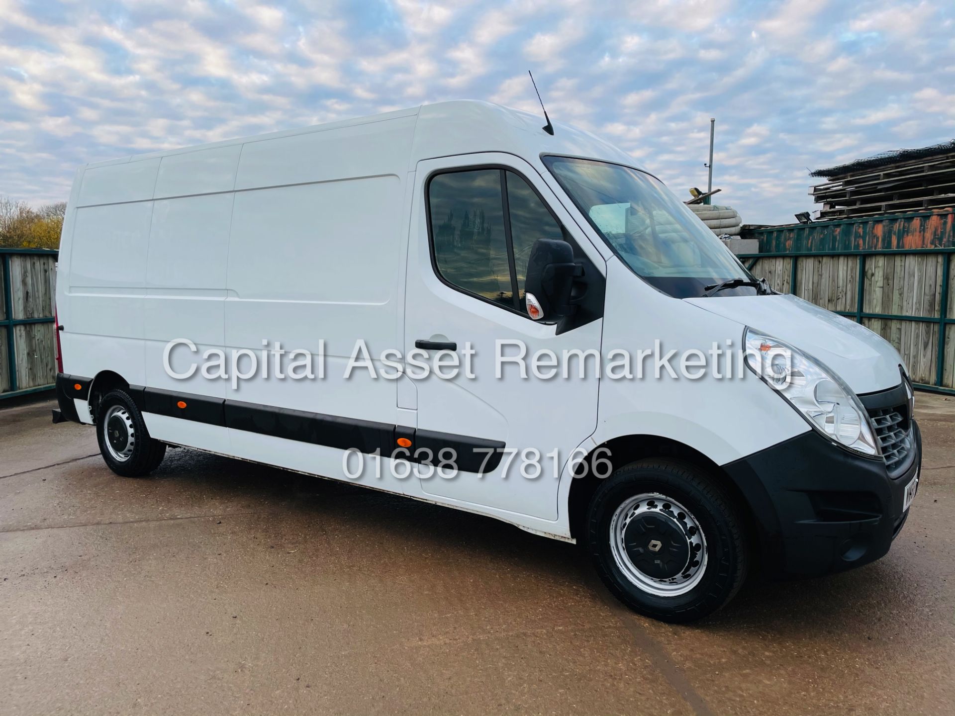 ON SALE RENAULT MASTER 2.3DCI "BUSINESS ENERGY" LM35 LWB (2017 REG) 1 OWNER *EURO 6* AC - ELEC PACK - Image 2 of 18