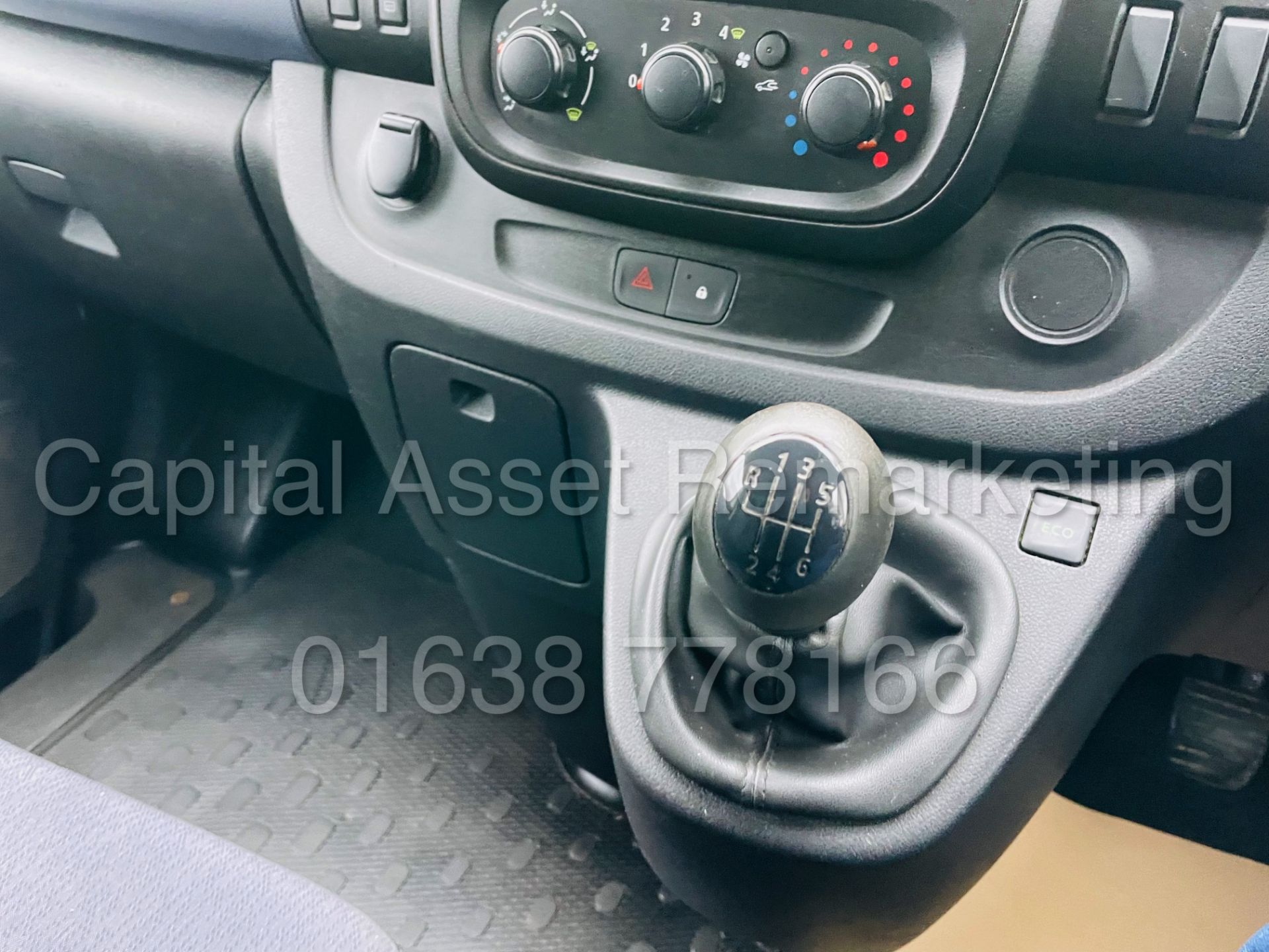 VAUXHALL VIVARO 2900 *LWB - PANEL VAN* (2015 - NEW MODEL) '1.6 CDTI - 115 BHP - 6 SPEED' - Image 36 of 39