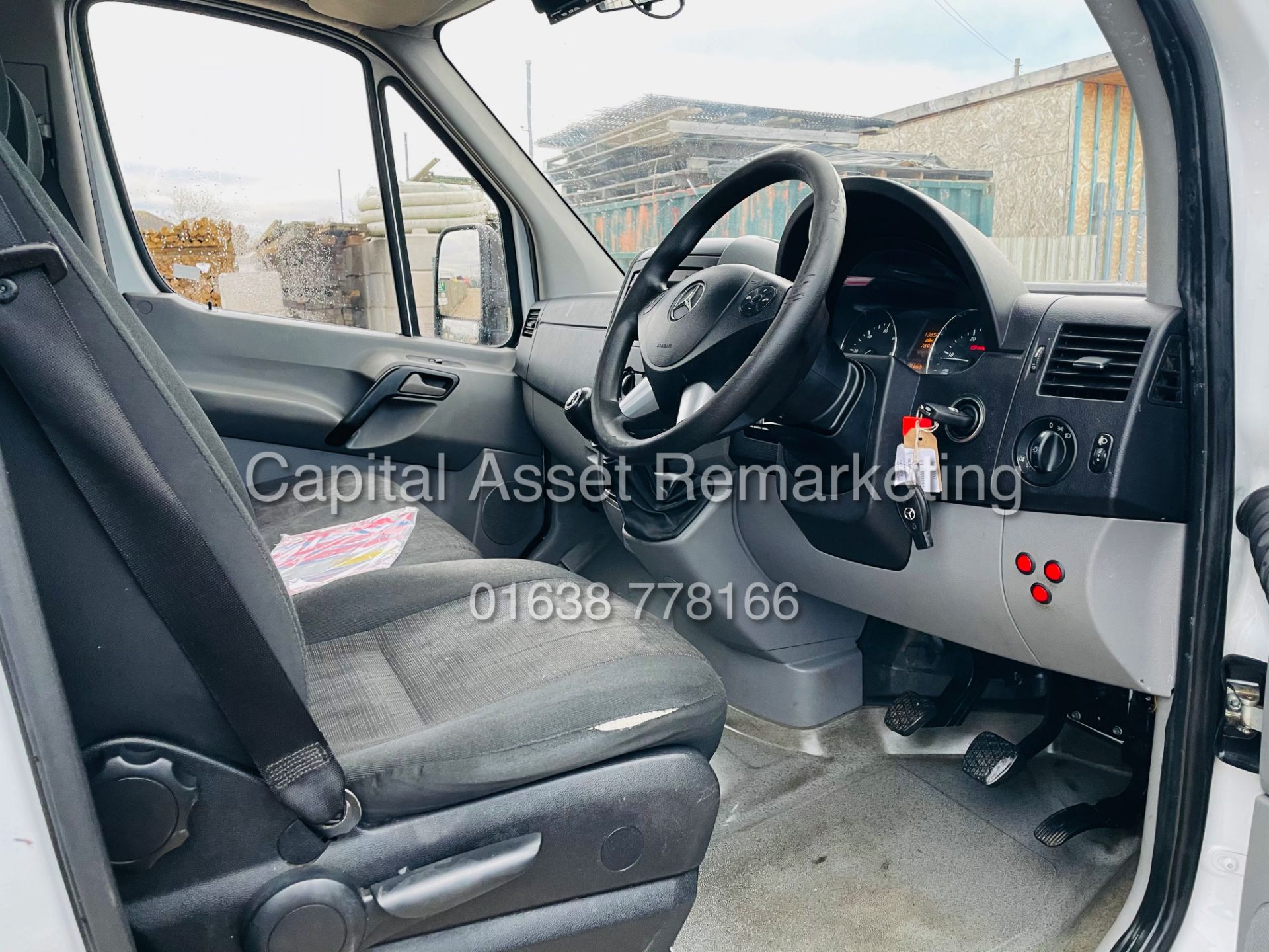 ON SALE MERCEDES SPRINTER 314CDI "BLUETEC" LWB DROPSIDE (2018 MODEL) SERVICE HISTORY *EURO 6 / - Image 13 of 20