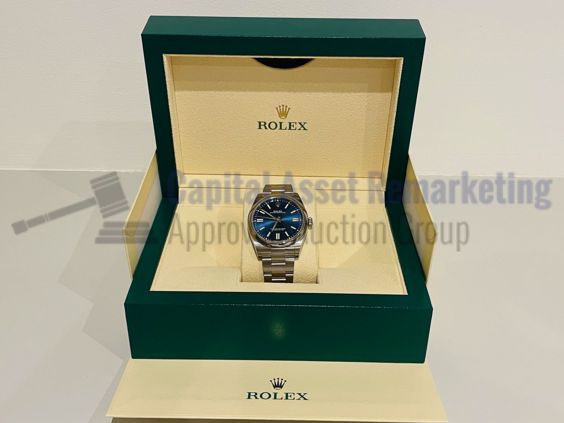 (On Sale) ROLEX OYSTER PERPETUAL *41mm OYSTER STEEL* (2021 - UNWORN) *BEAT THE WAIT LIST* (NO VAT) - Image 7 of 11