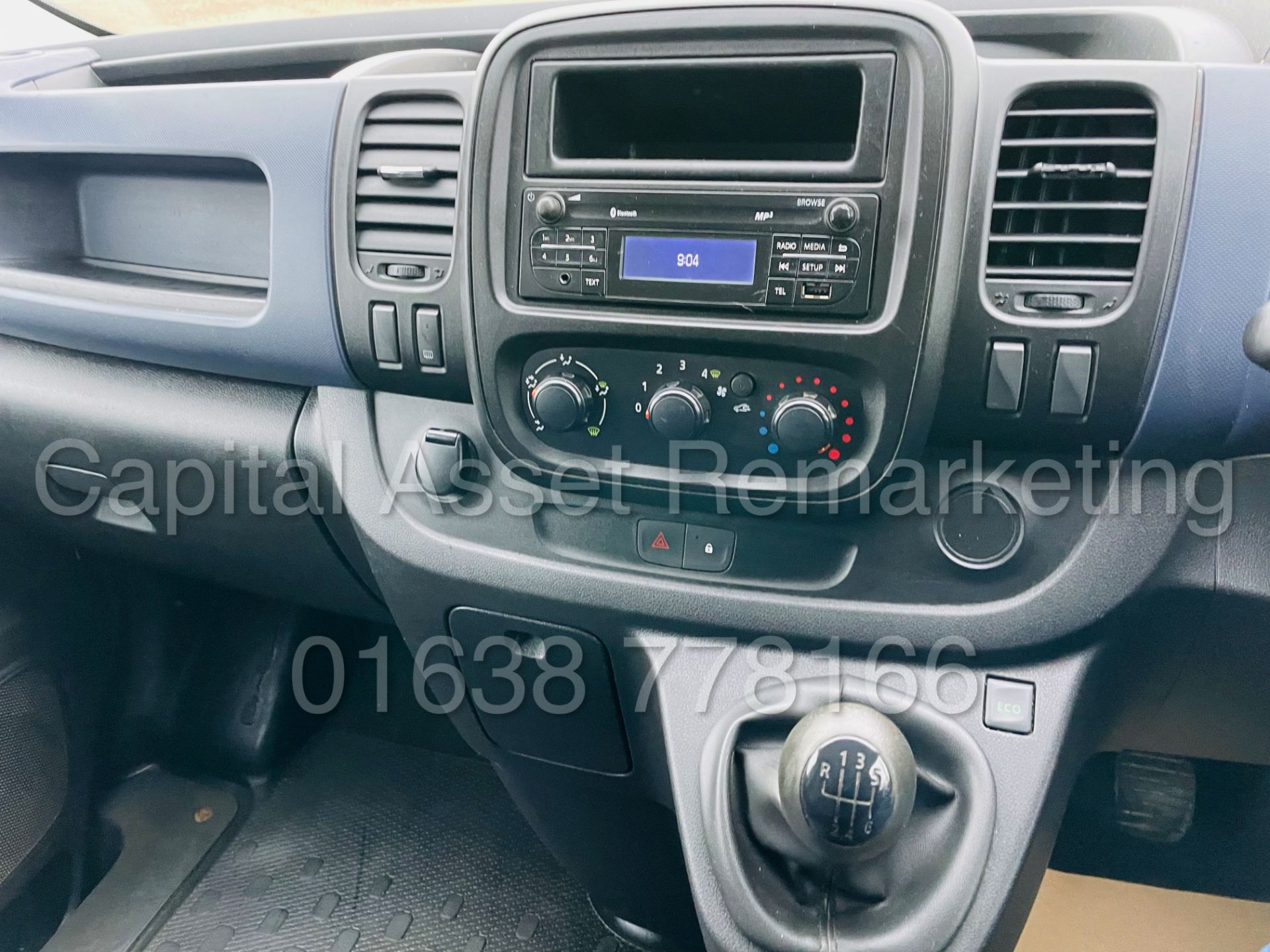 VAUXHALL VIVARO 2900 *LWB - PANEL VAN* (2015 - NEW MODEL) '1.6 CDTI - 115 BHP - 6 SPEED' - Image 34 of 39