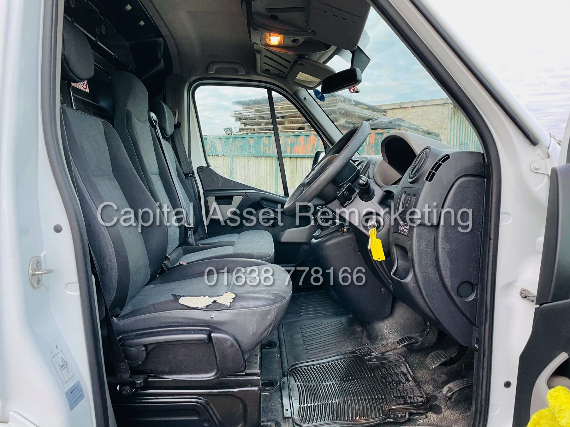 ON SALE RENAULT MASTER 2.3DCI "BUSINESS ENERGY" LM35 LWB (2017 REG) 1 OWNER *EURO 6* AC - ELEC PACK - Image 13 of 18