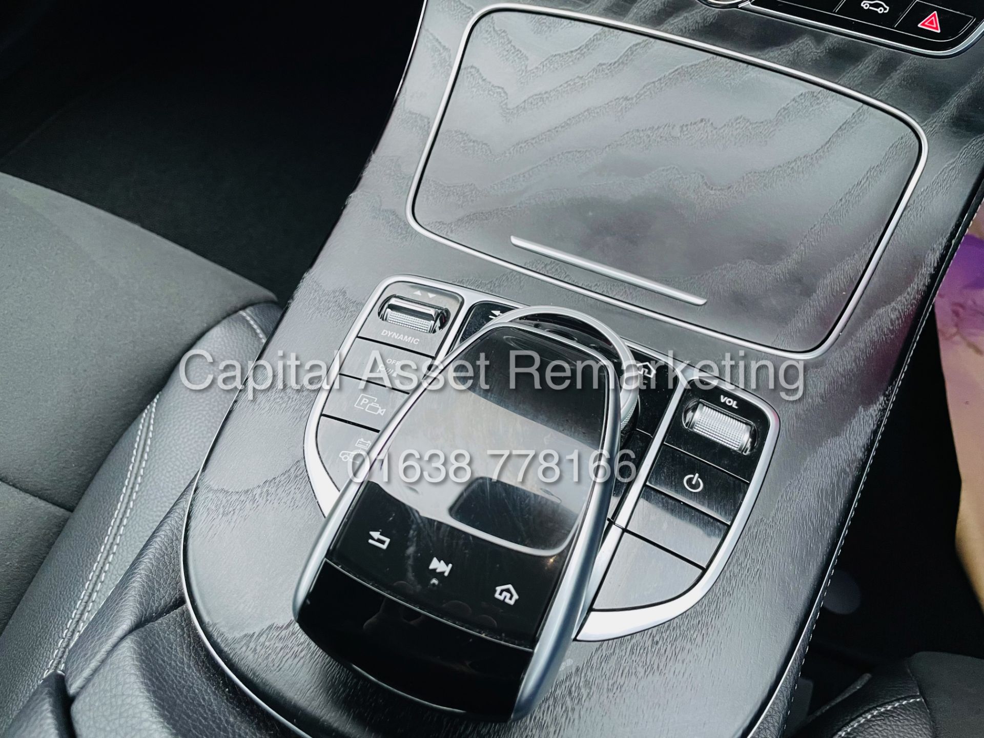 MERCEDES E300DE "AMG-LINE PREMIUM" HYBRID' AUTO 'SALOON' (2020 MODEL) 1 OWNER -HUGE SPEC - NO VAT!!! - Image 28 of 37