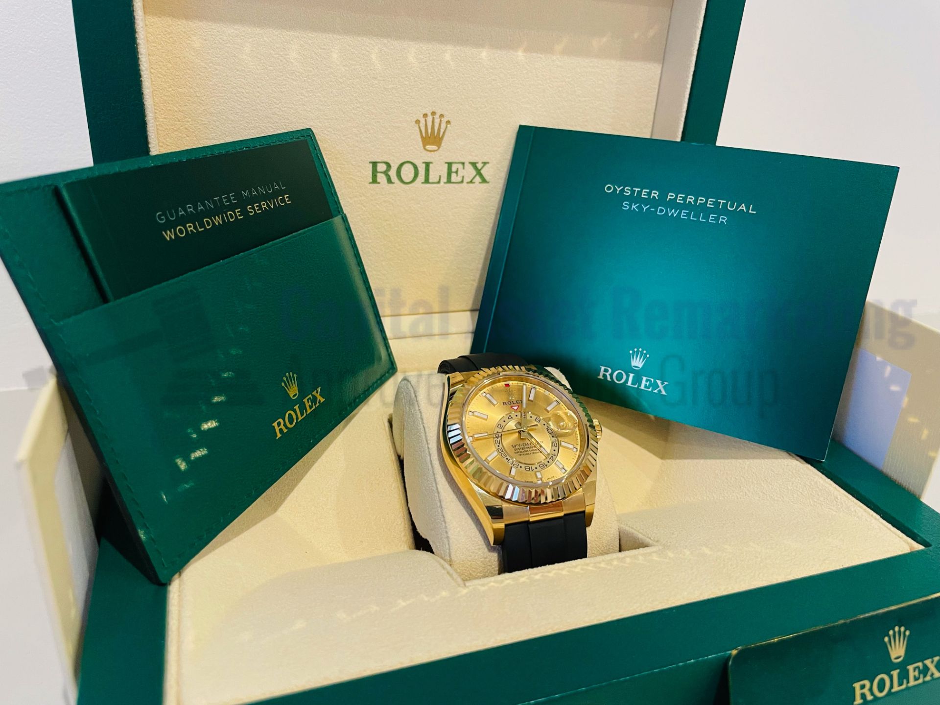 ROLEX SKY-DWELLER 42MM *18CT GOLD* (2021 - BRAND NEW / UNWORN) *OYSTER-FLEX* (BEAT THE 5 YEAR WAIT) - Image 5 of 12